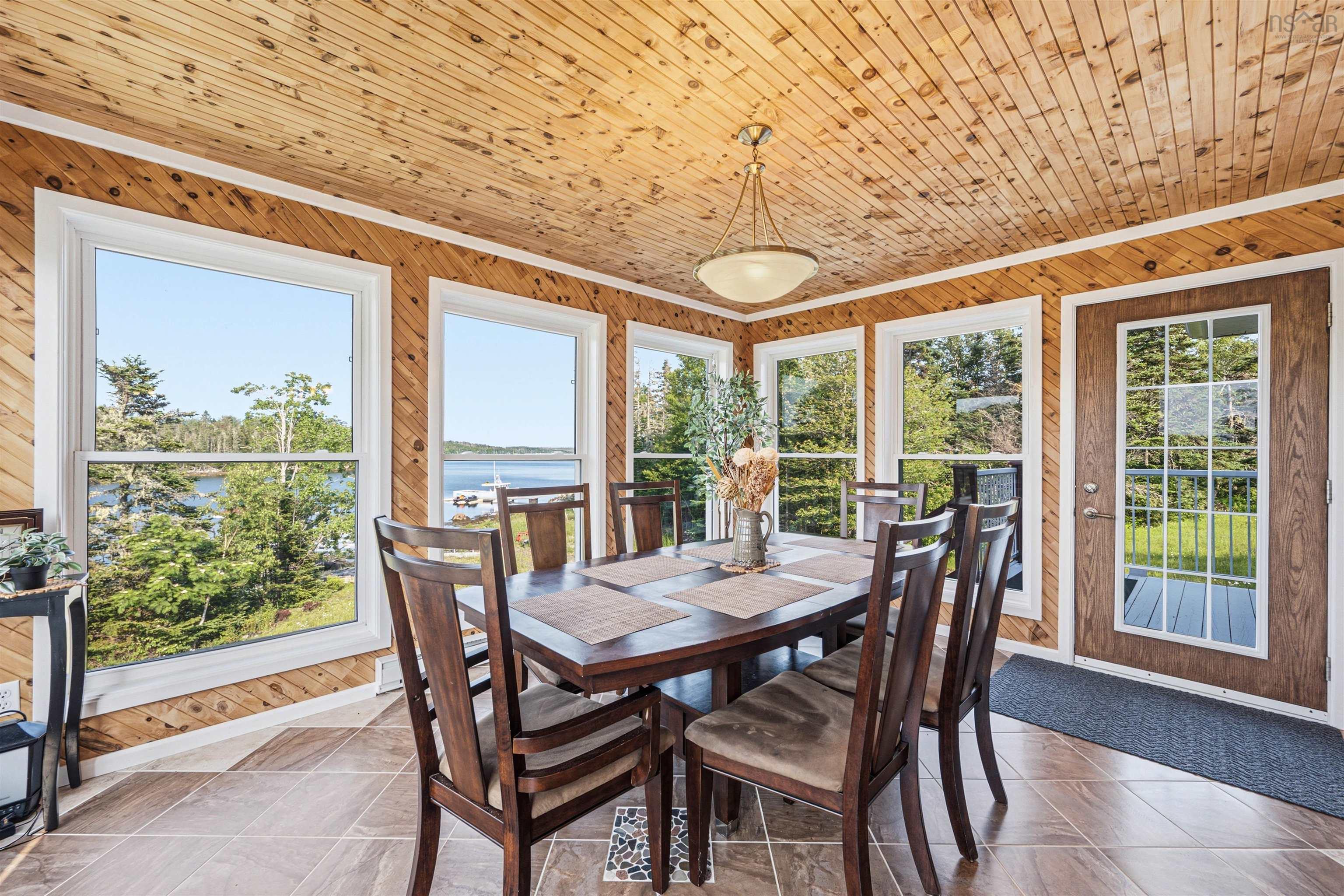 $799,000.00: 975 West Ship Harbour Road, Lower Ship Harbour