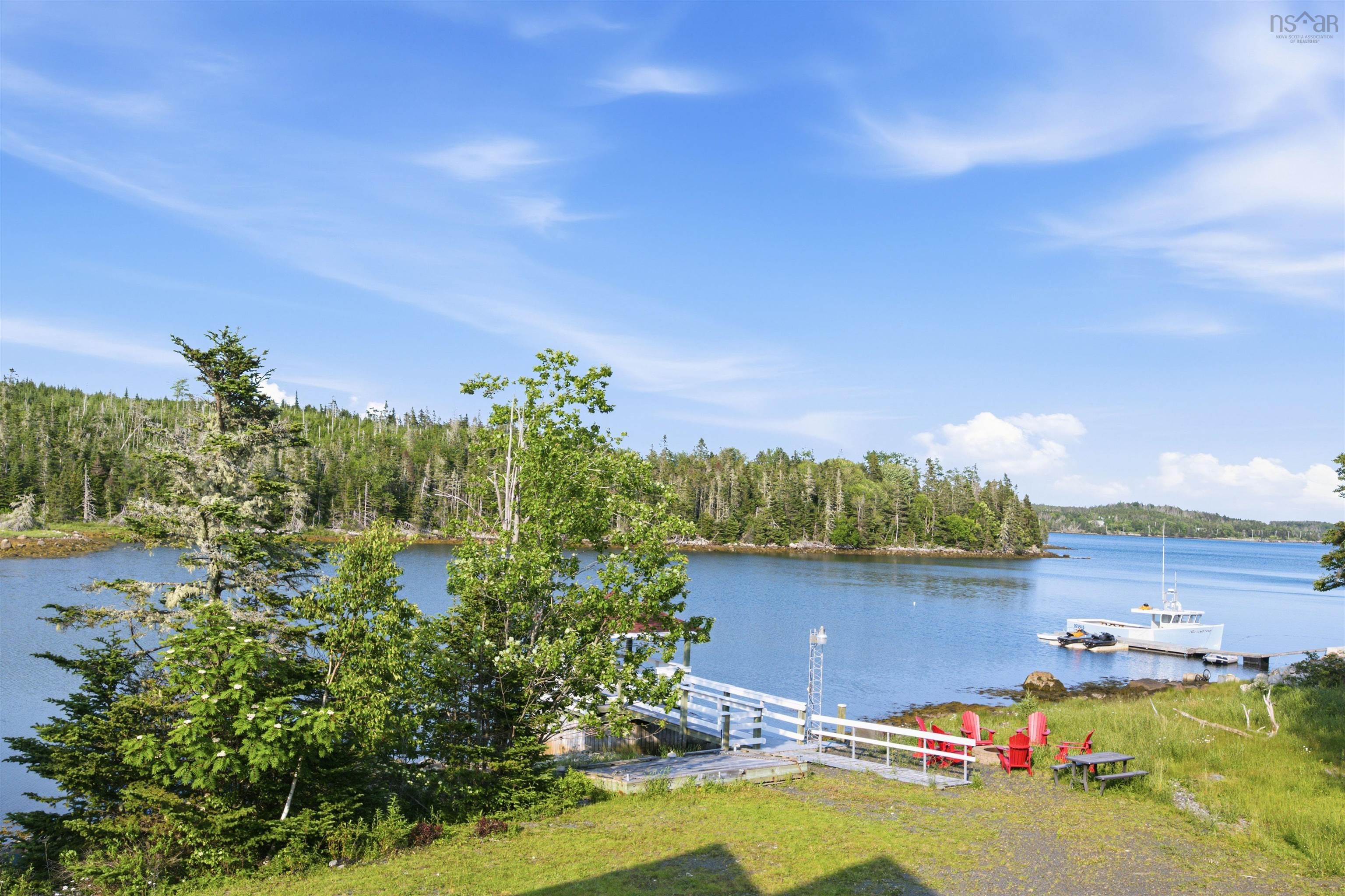 $799,000.00: 975 West Ship Harbour Road, Lower Ship Harbour