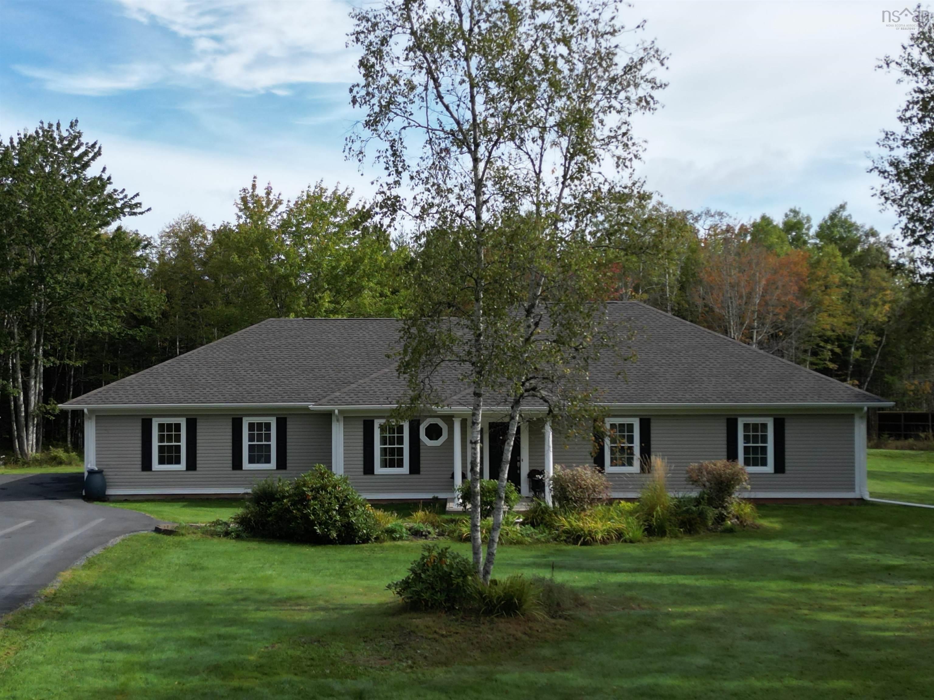 $710,000.00: 169 Fairway Avenue, Shubenacadie East