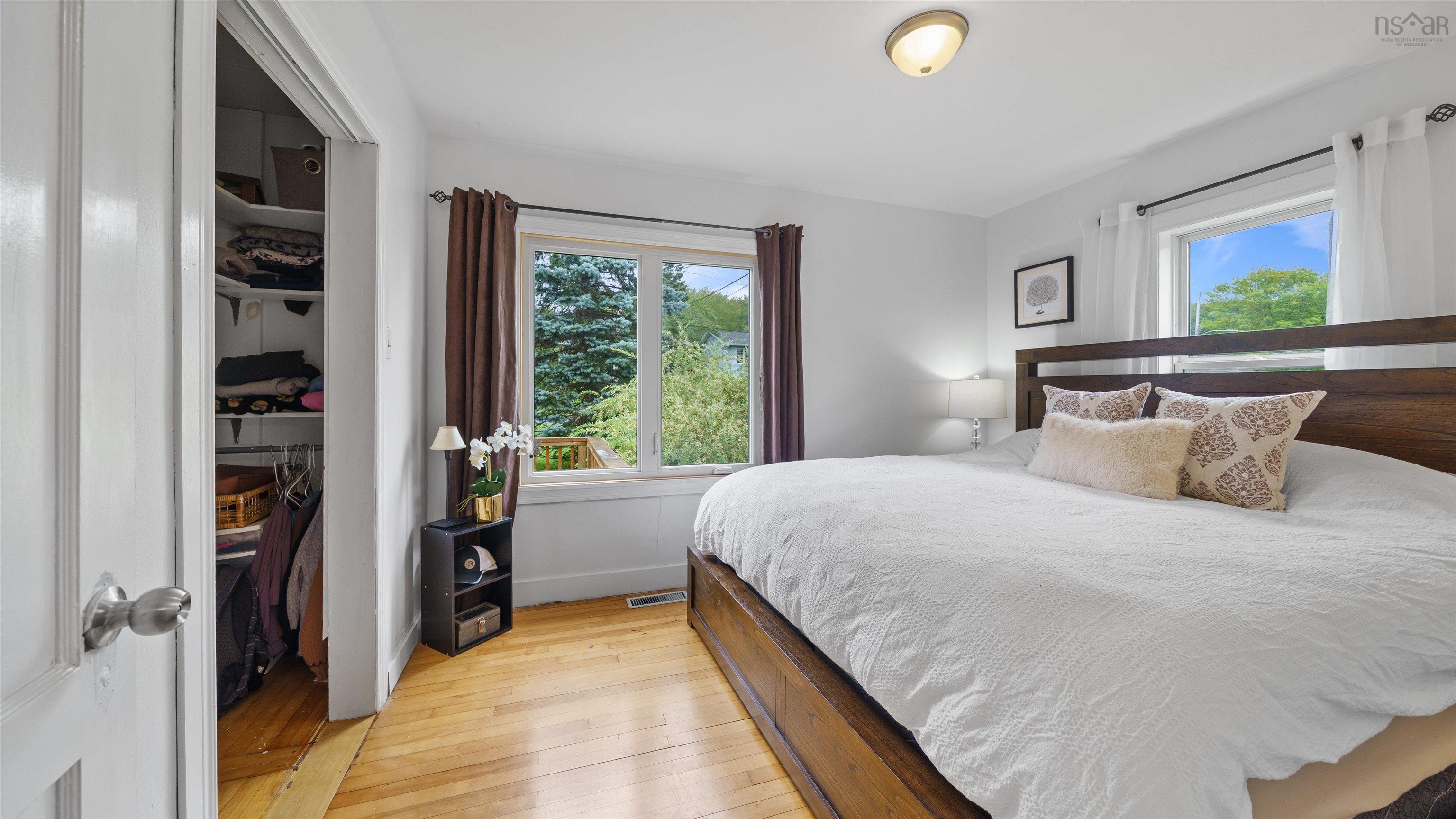 $499,900.00: 44 Hillside Avenue, Sackville