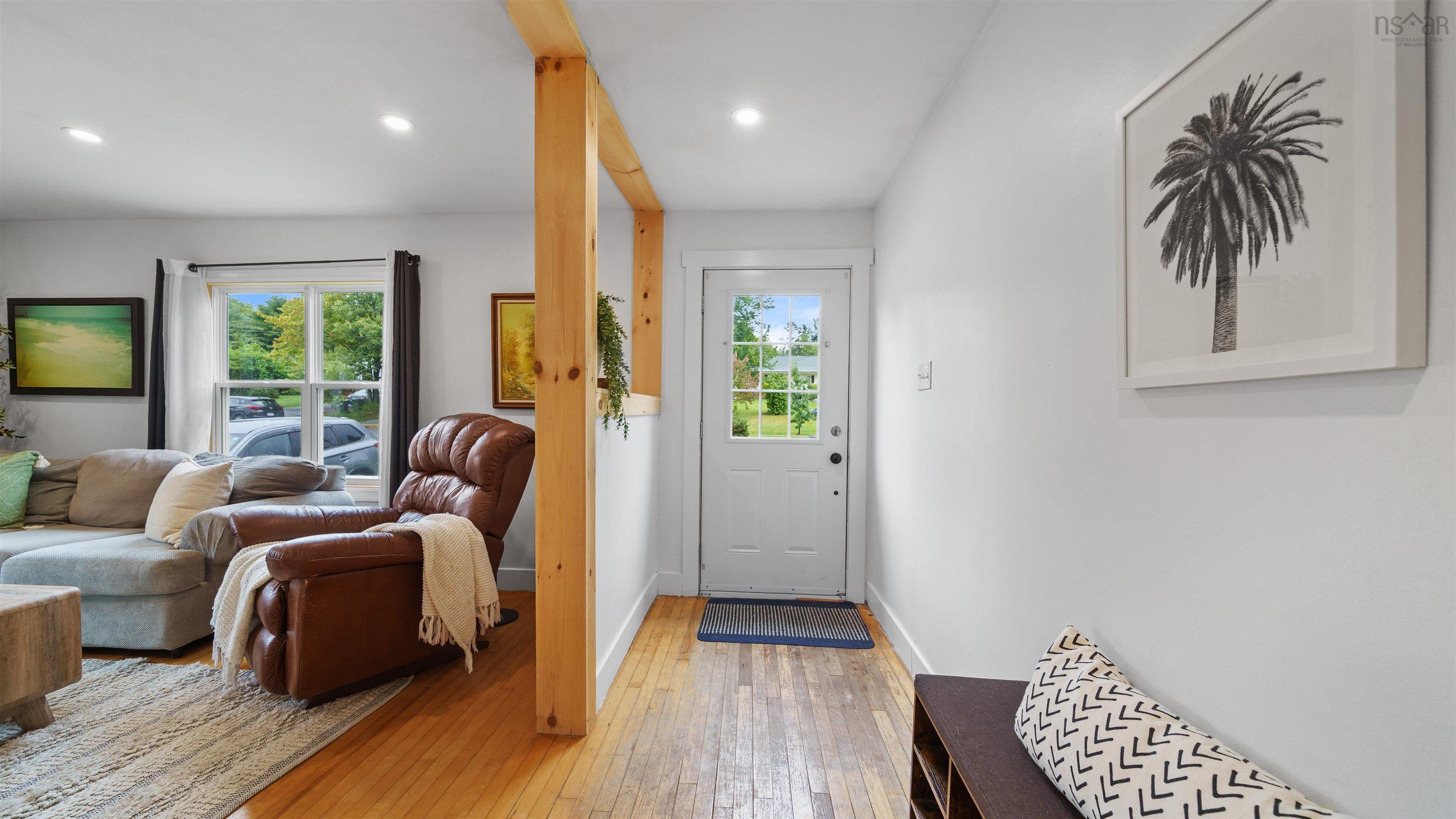 $499,900.00: 44 Hillside Avenue, Sackville