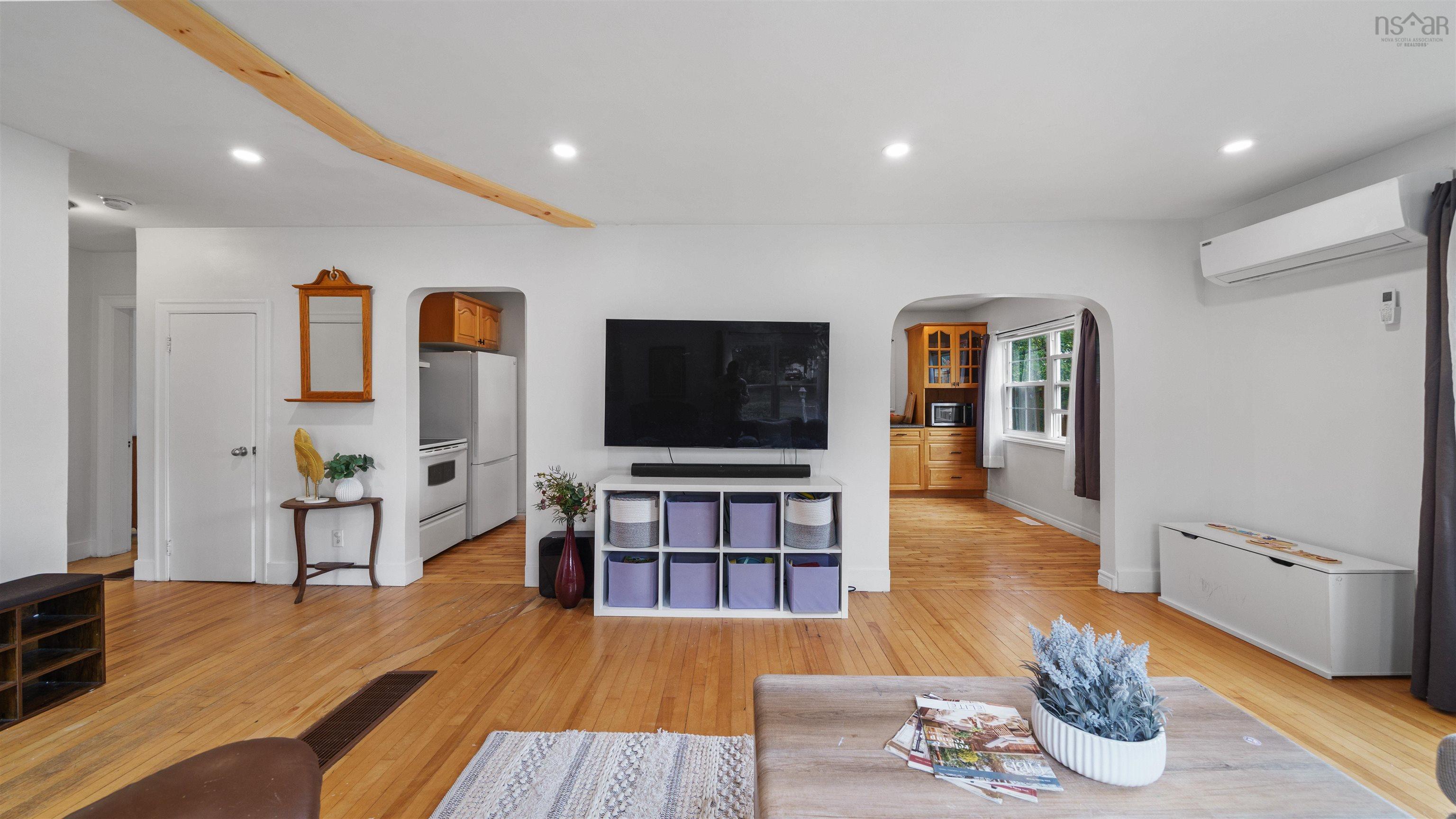 $499,900.00: 44 Hillside Avenue, Sackville