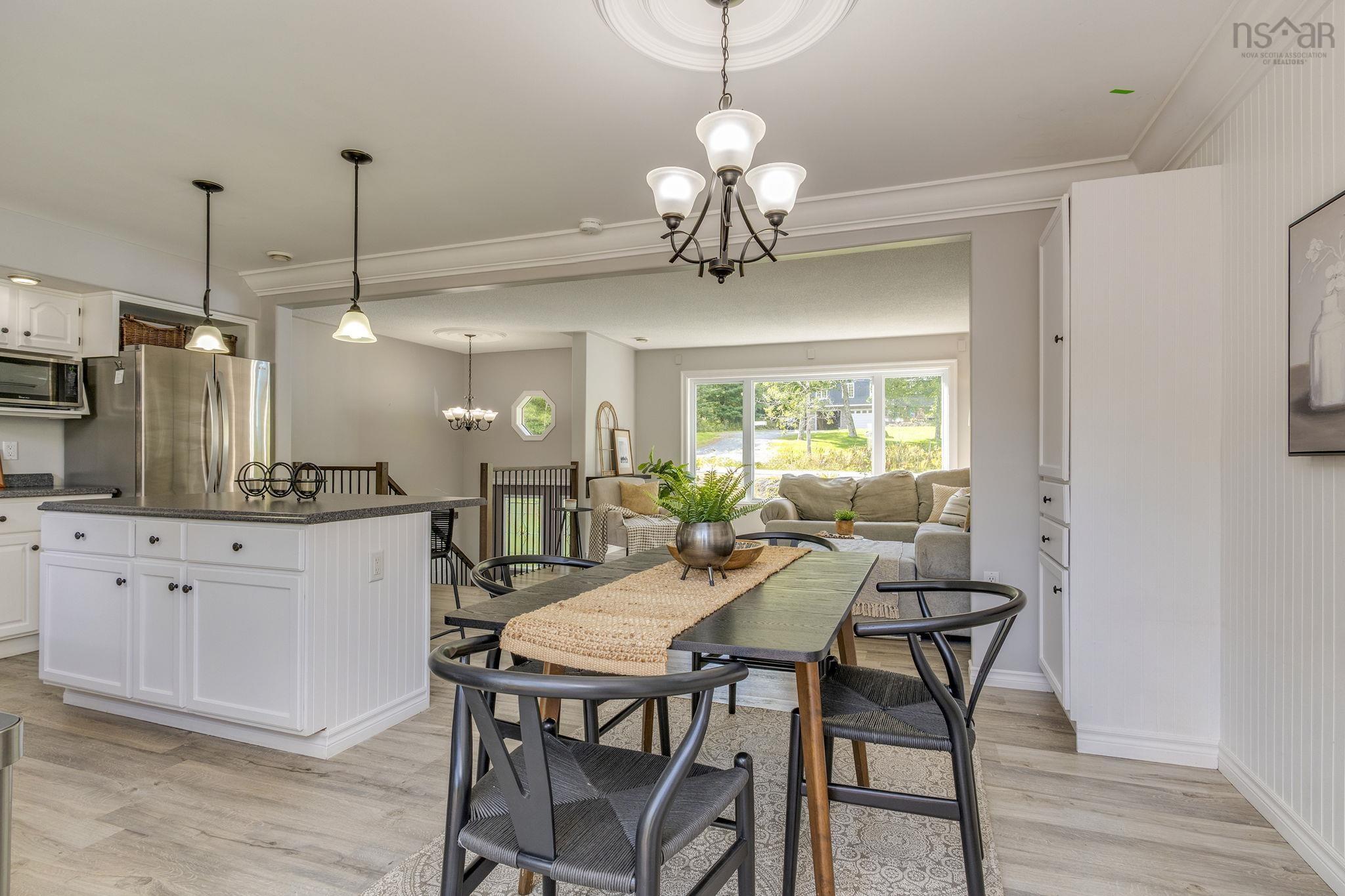 $689,900.00: 103 Norman Boulevard, Hammonds Plains