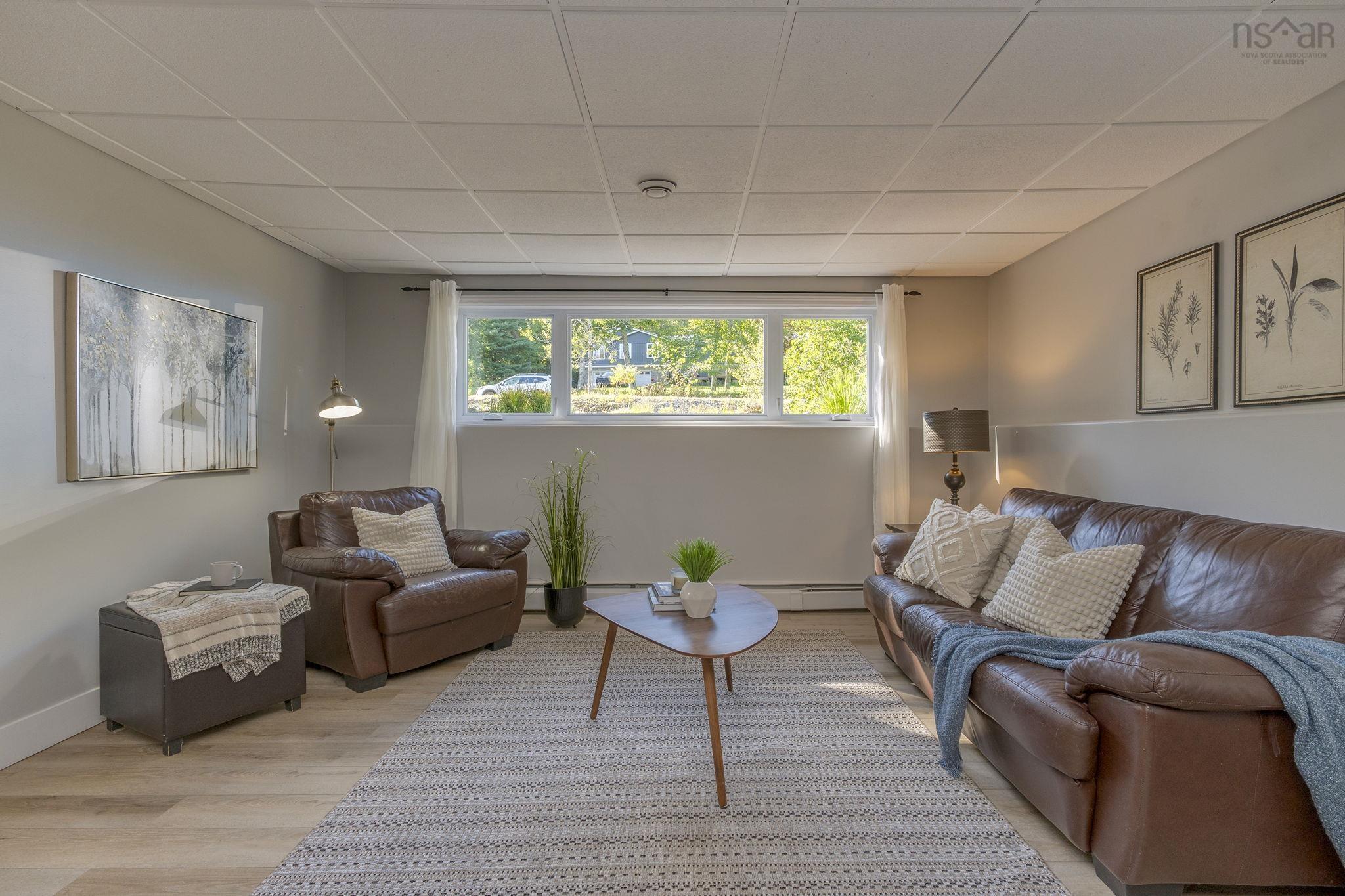 $689,900.00: 103 Norman Boulevard, Hammonds Plains