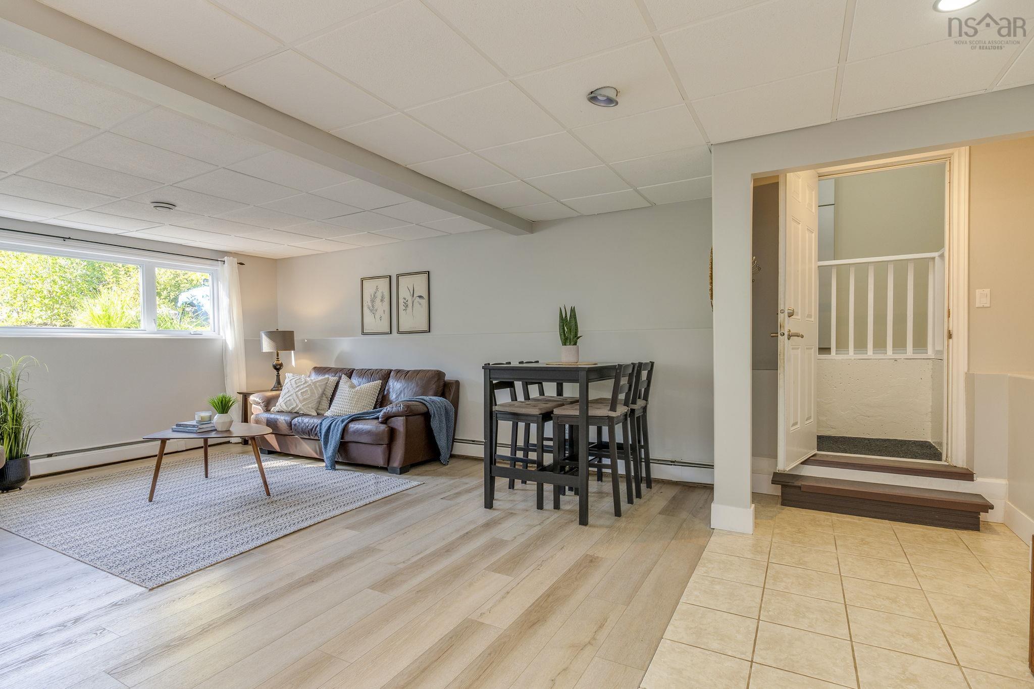 $689,900.00: 103 Norman Boulevard, Hammonds Plains