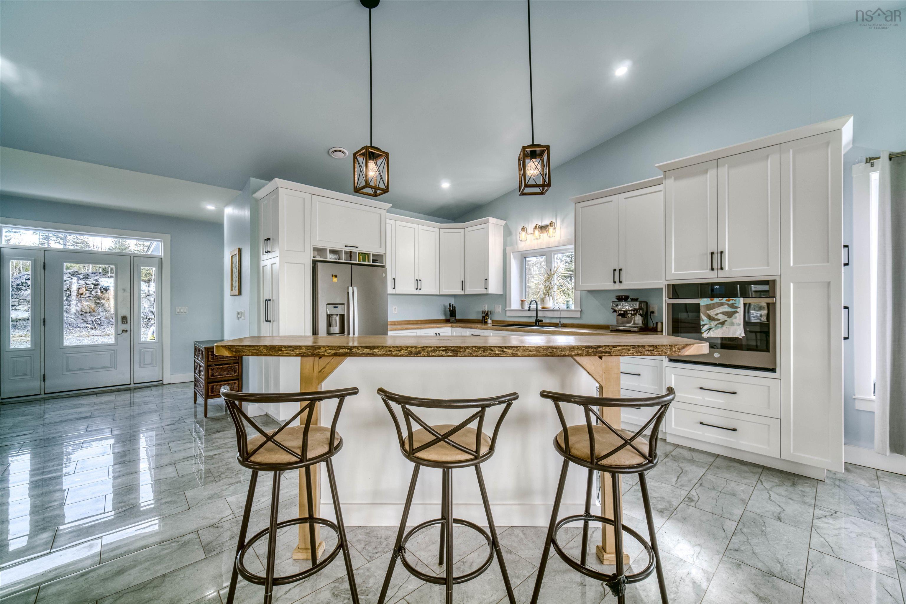 $850,000.00: 34 256 Heritage Way, East Uniacke