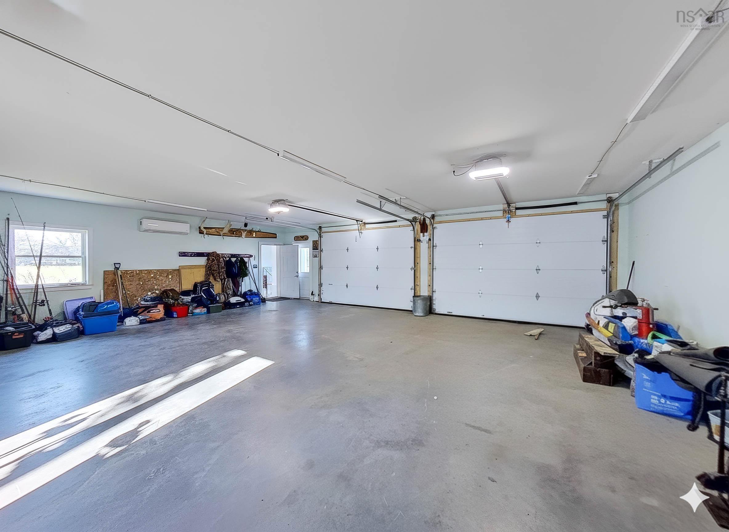 $850,000.00: 34 256 Heritage Way, East Uniacke