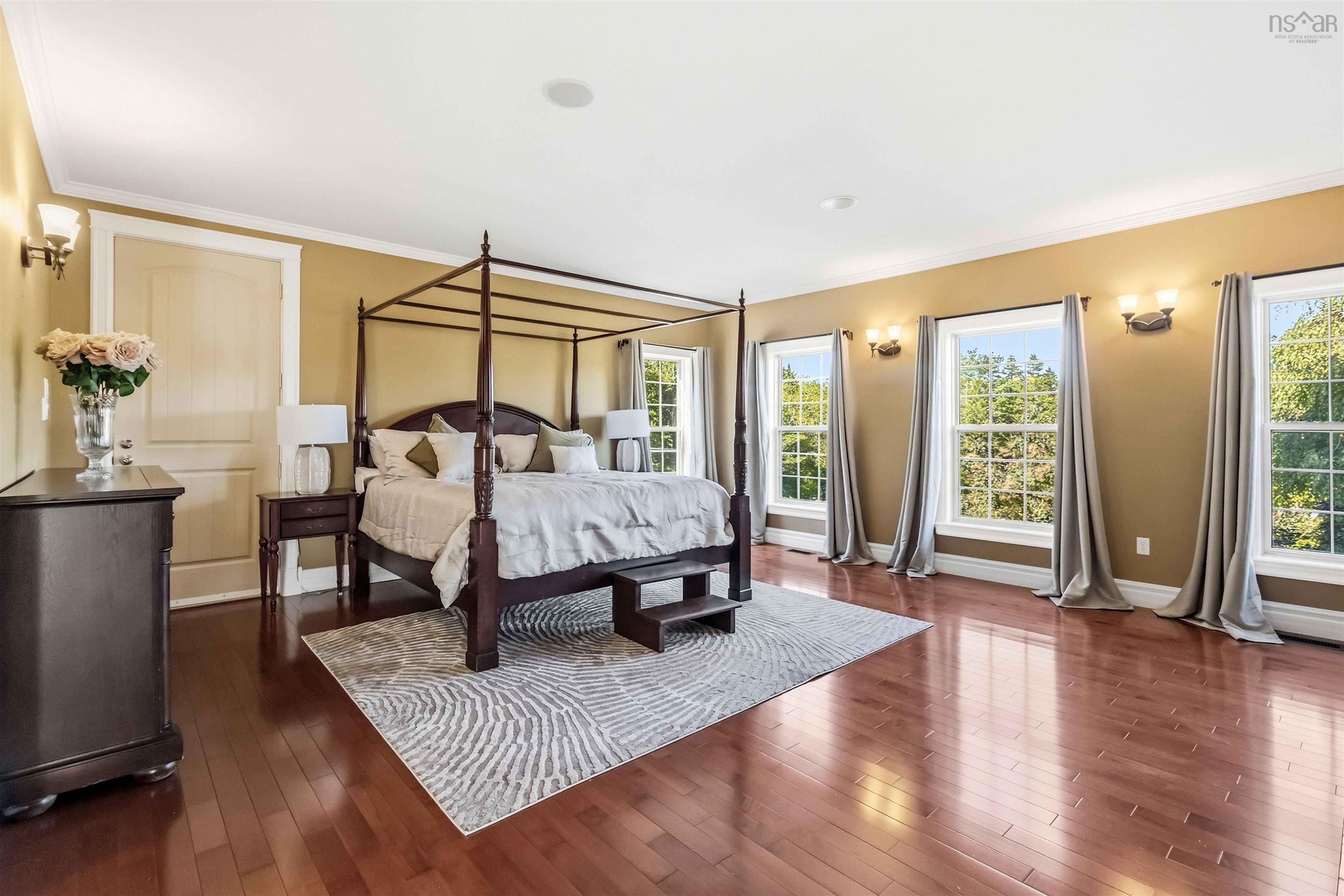 $1,990,000.00: 61 Colins Road, Hammonds Plains