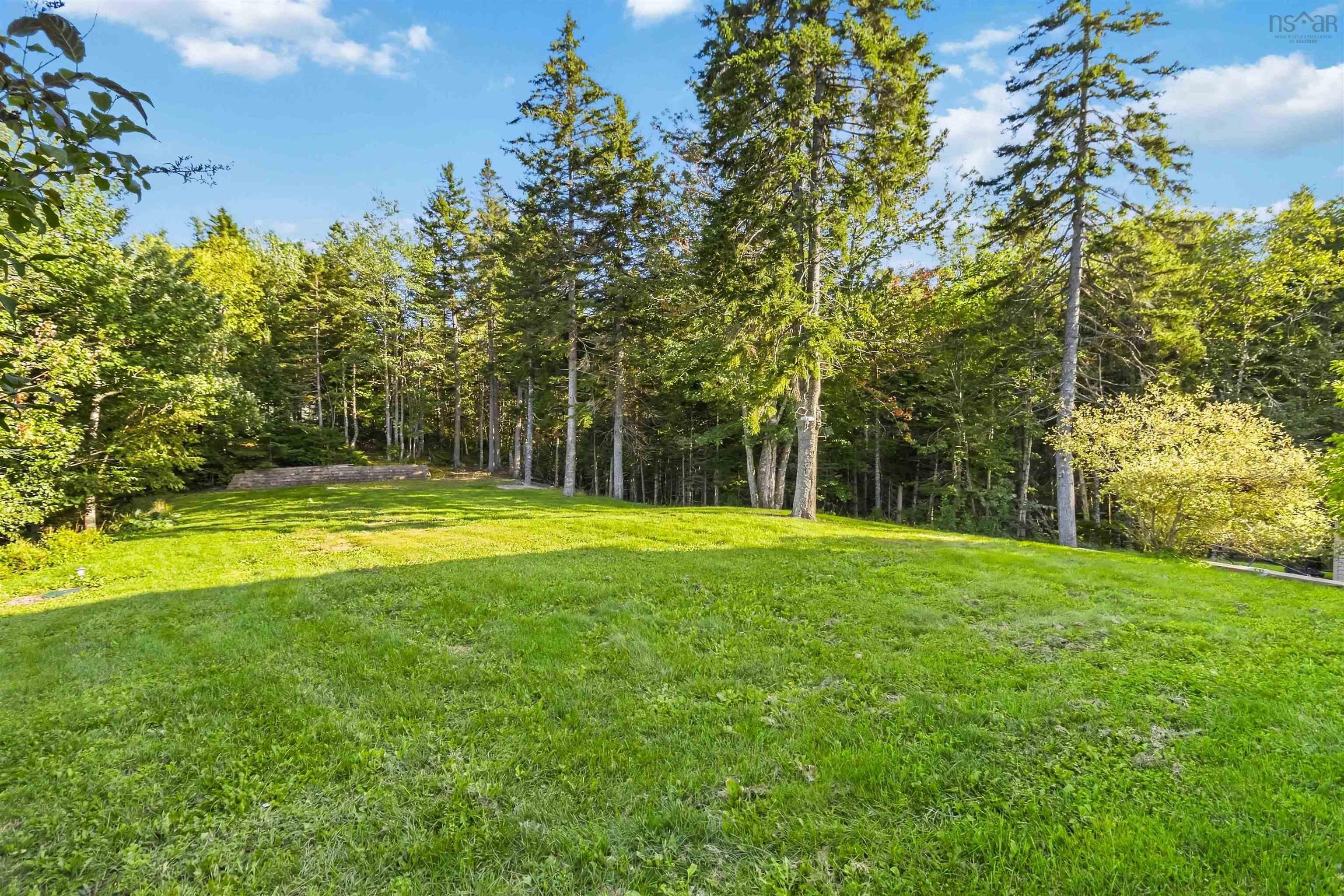 $1,990,000.00: 61 Colins Road, Hammonds Plains
