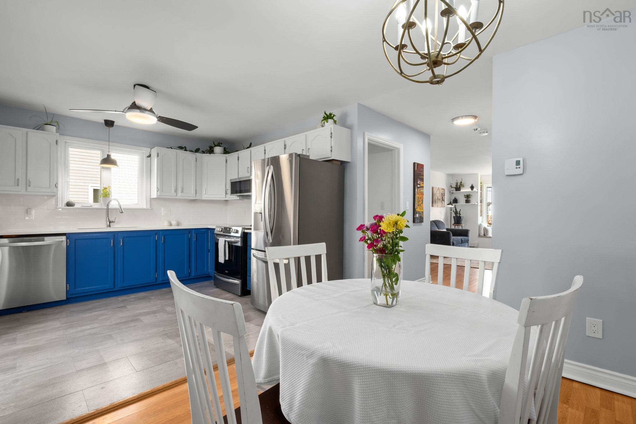 $499,900.00: Dr. 12 Governors Lake Drive, Timberlea