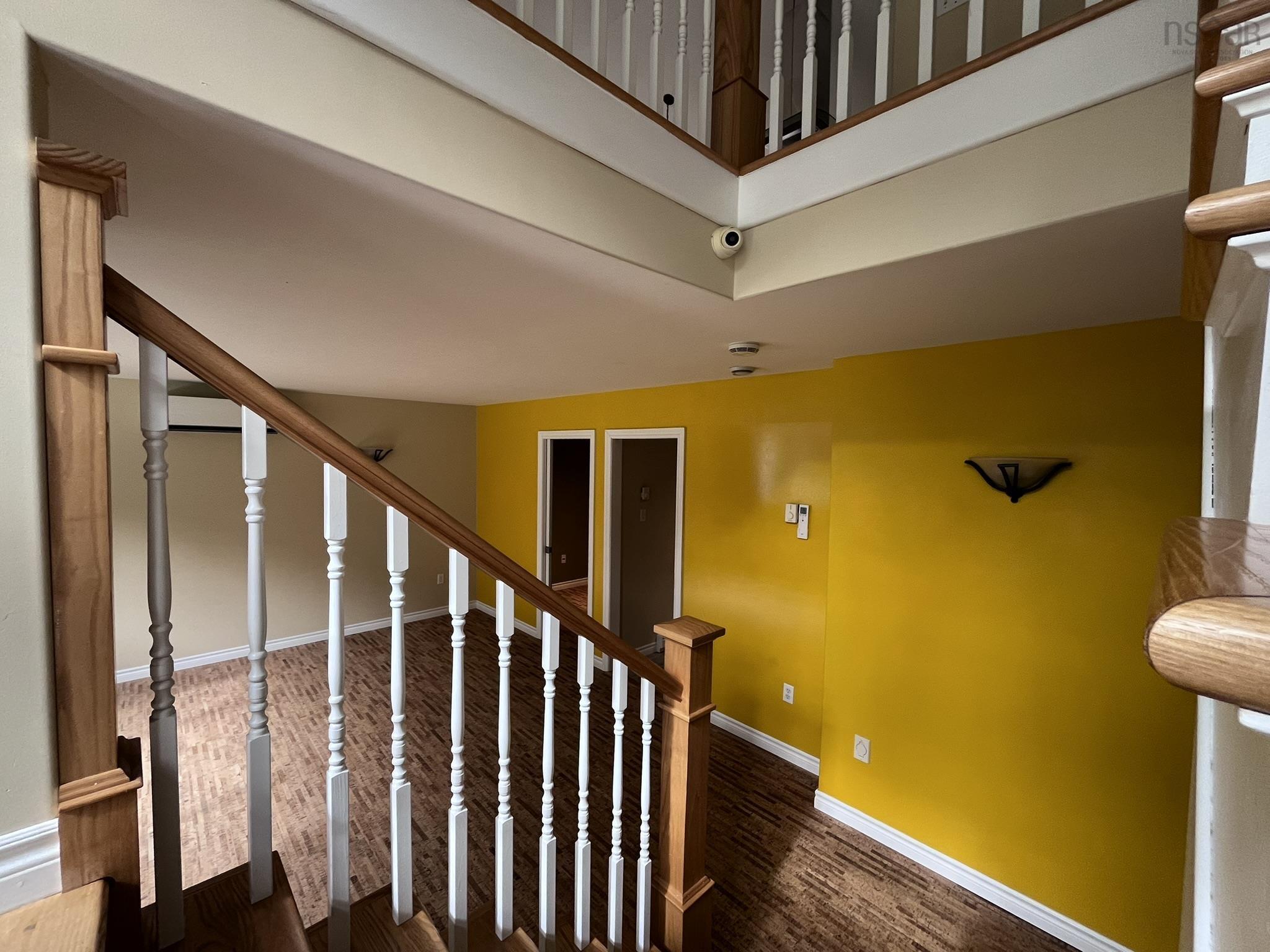 $574,900.00: 586 WEST PORTERS LAKE Road, Porters Lake