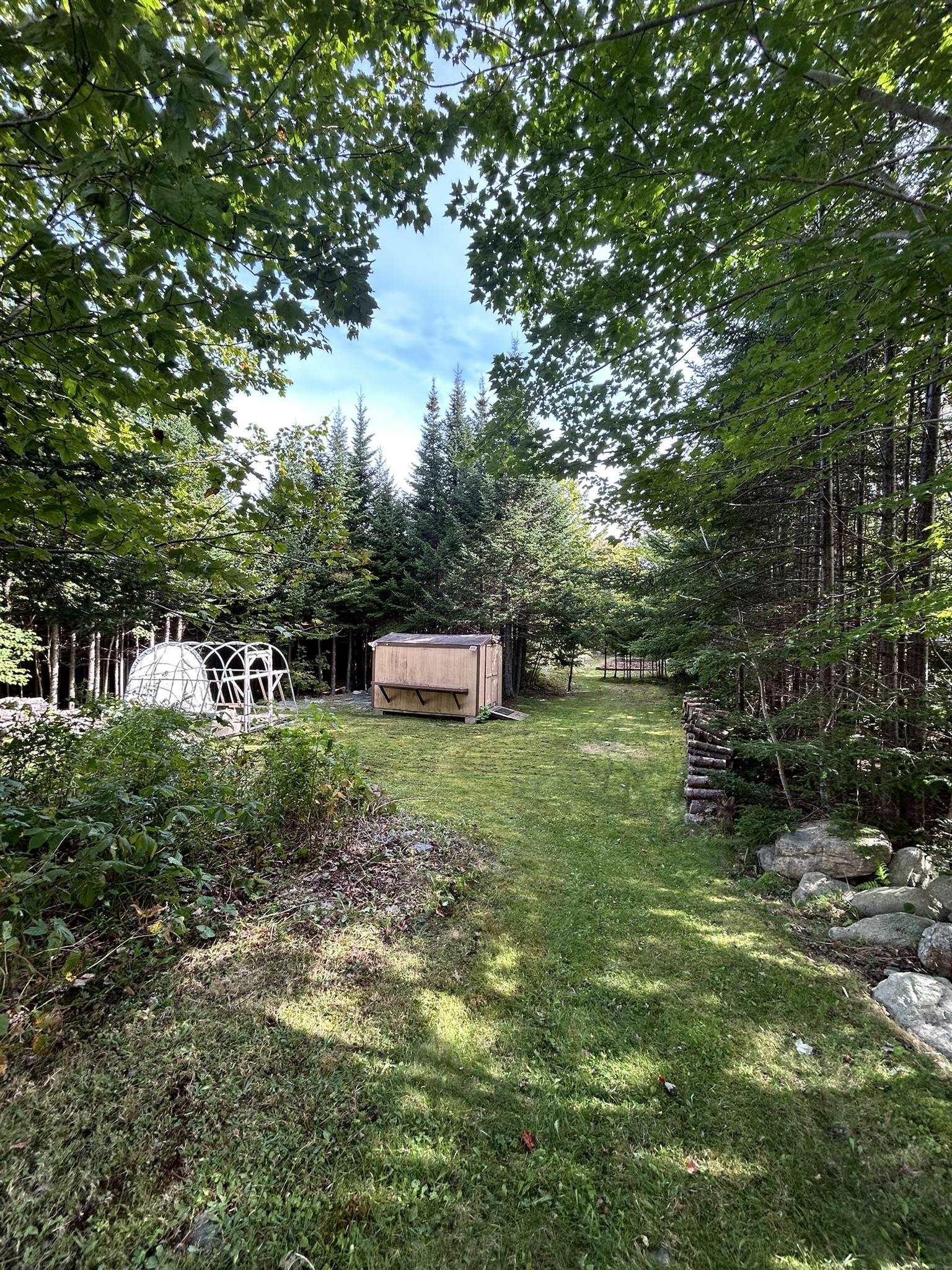 $574,900.00: 586 WEST PORTERS LAKE Road, Porters Lake