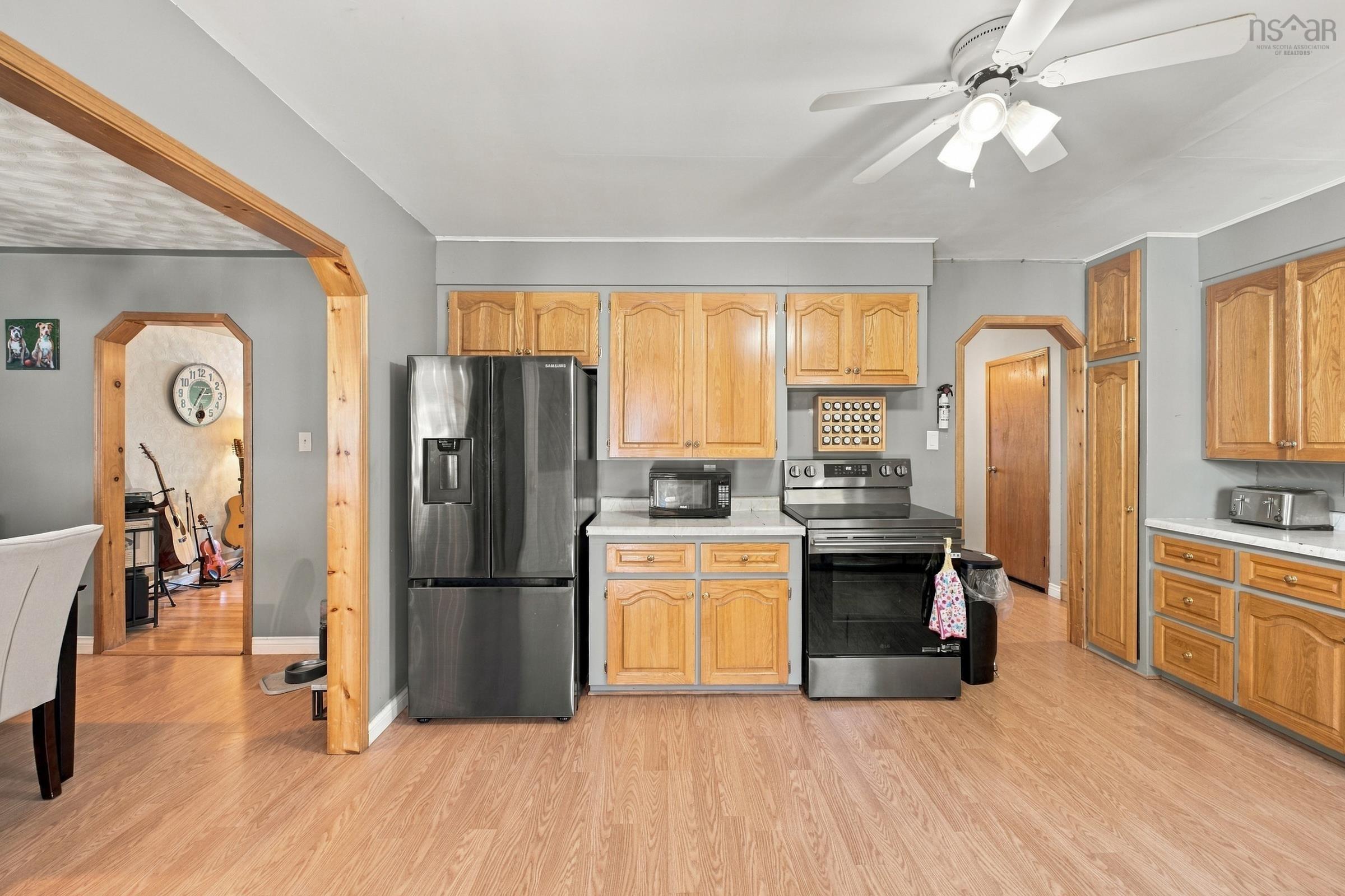 $319,000.00: 1530 Riverside Road, New Edinburgh