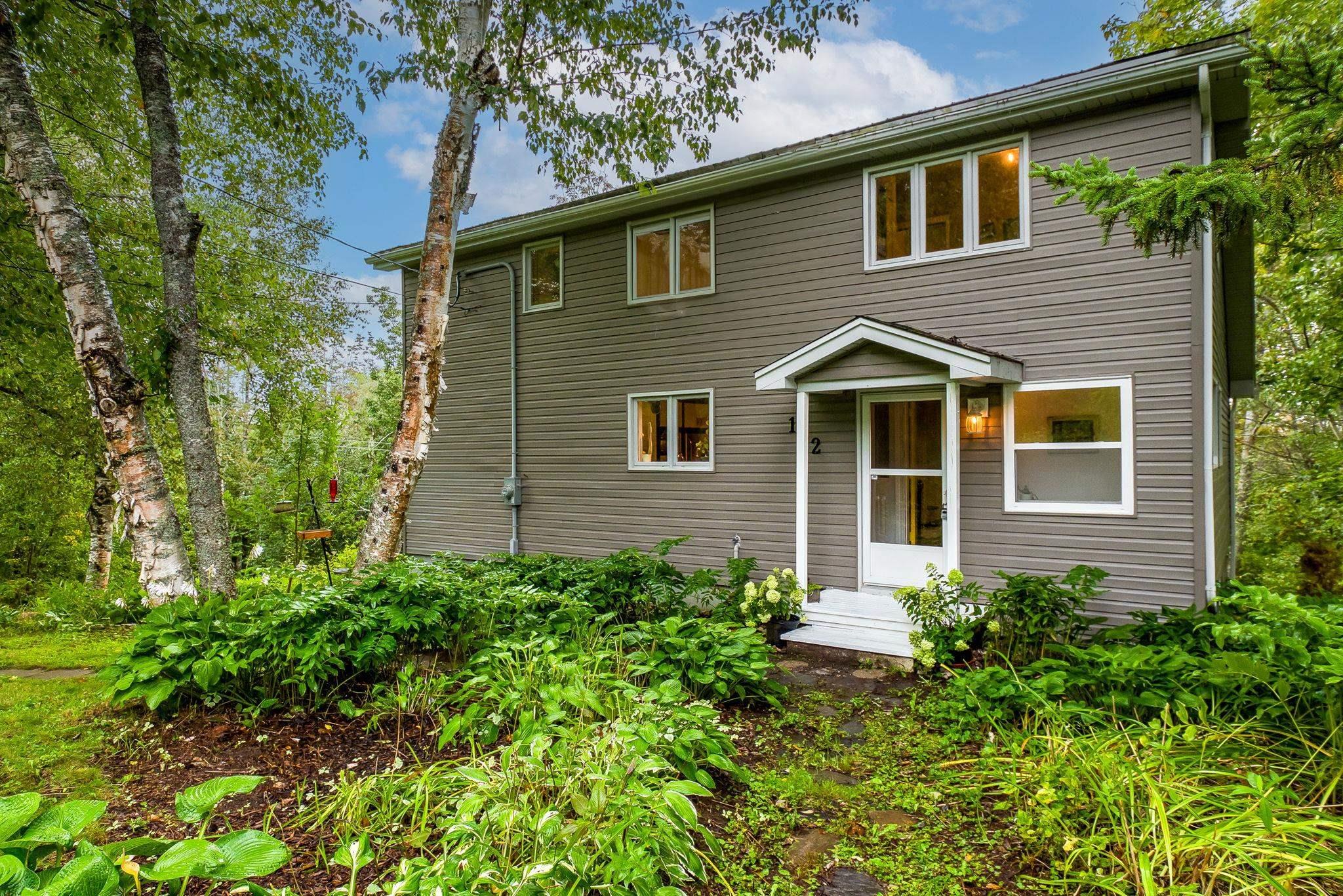 $449,900.00: 162 Lakewood Dr, Brooklyn