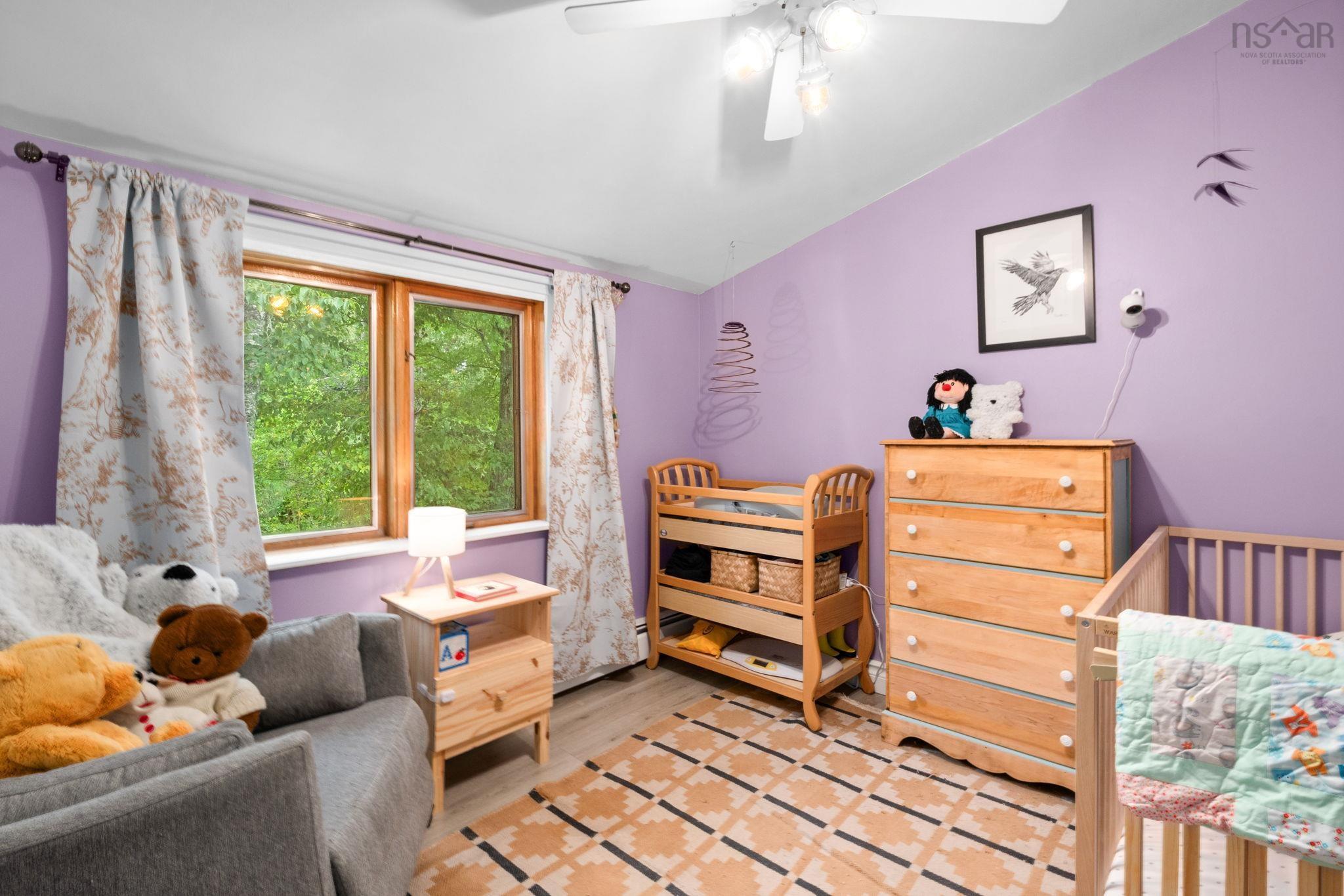 $449,900.00: 162 Lakewood Dr, Brooklyn