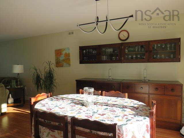 $409,900.00: 13 Florence Place Court, Lower Sackville