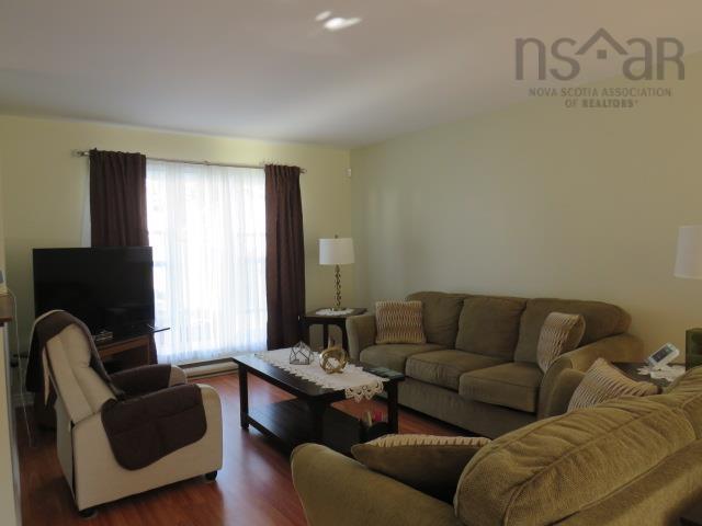 $409,900.00: 13 Florence Place Court, Lower Sackville