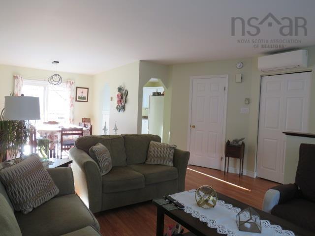 $409,900.00: 13 Florence Place Court, Lower Sackville