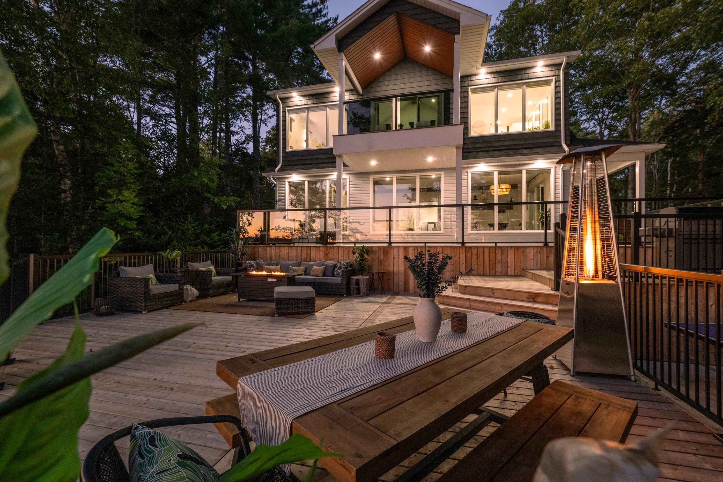 $1,098,500.00: 582 Beech Lane, Forties