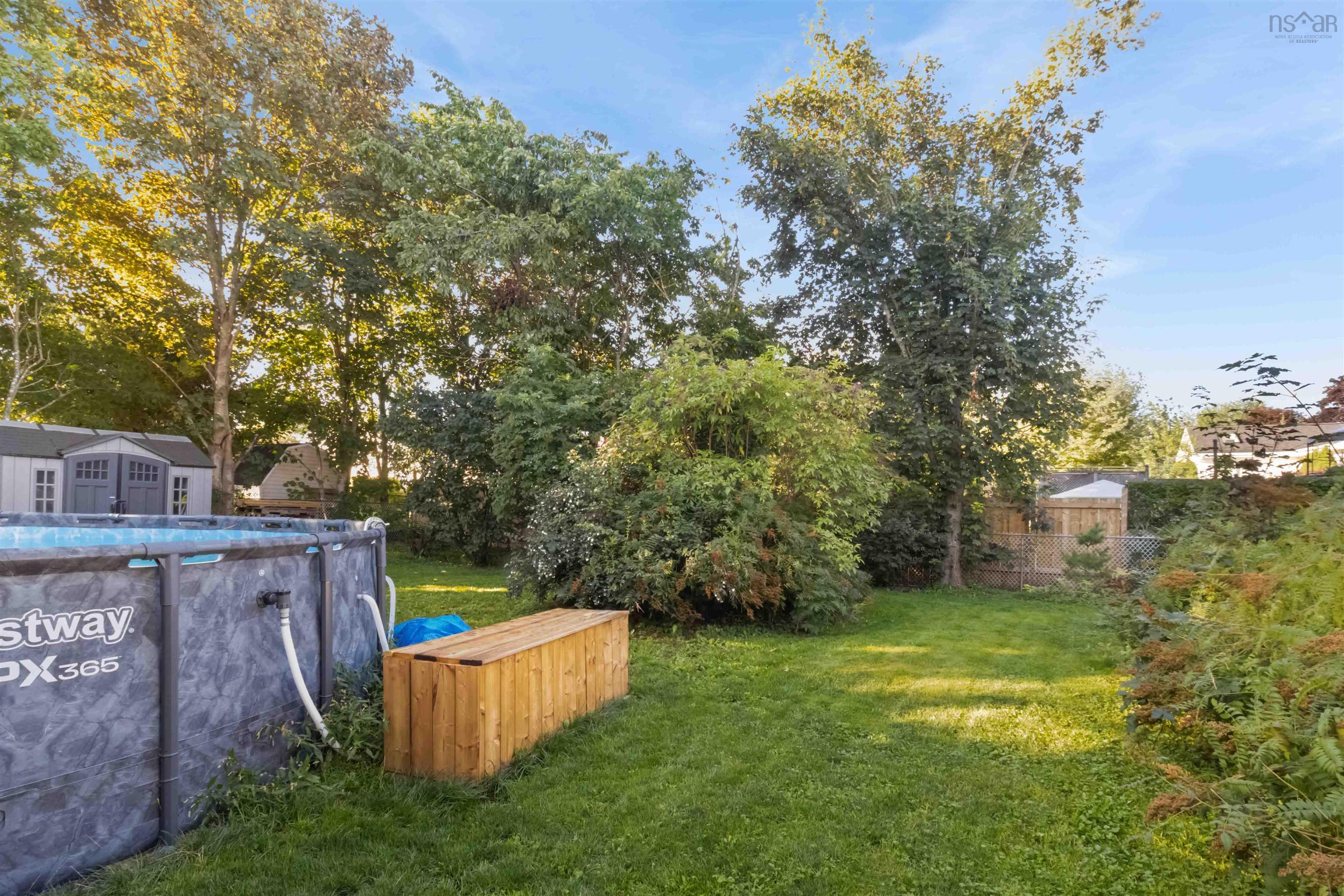 $649,900.00: 16 Bowser Avenue, Woodlawn