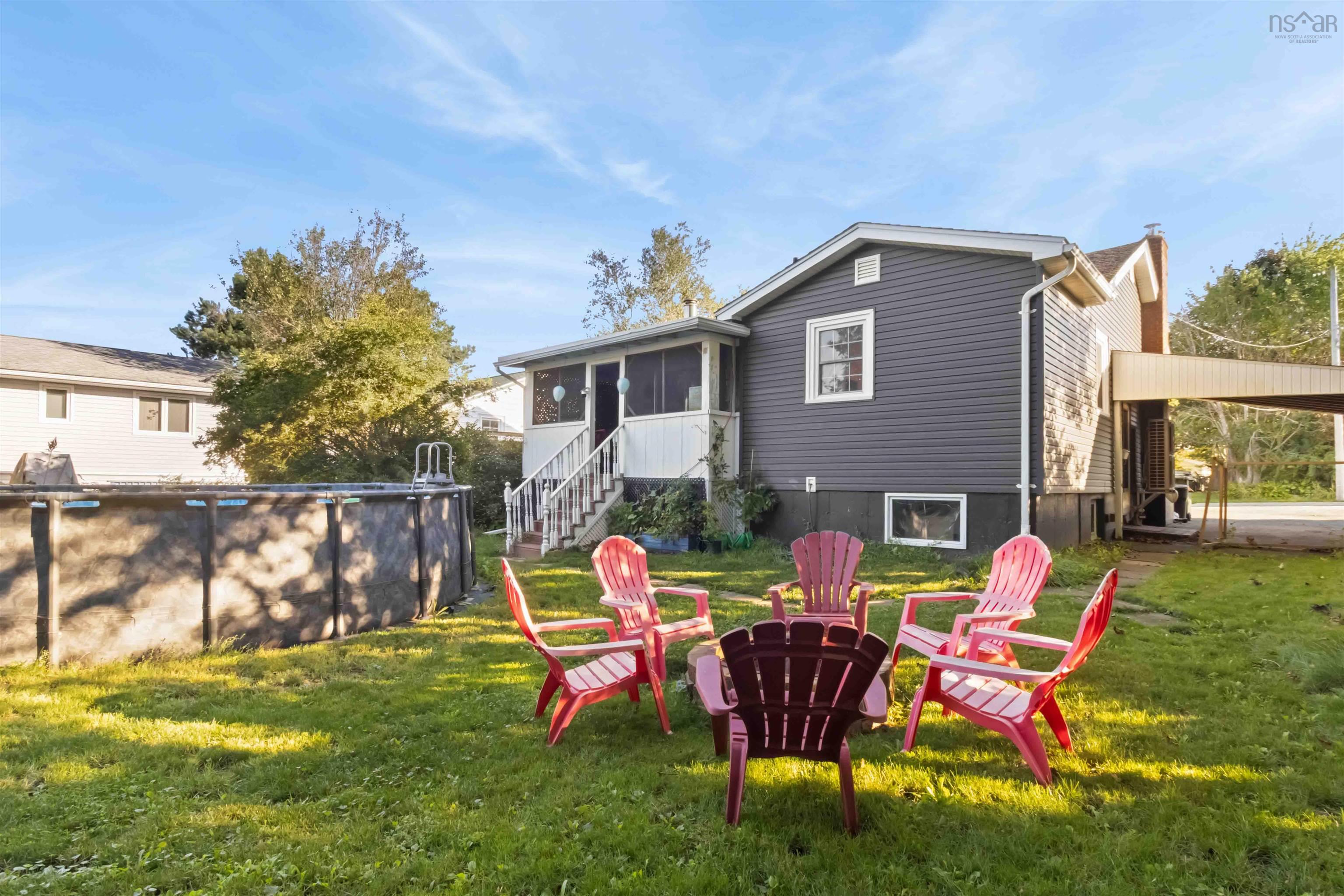 $649,900.00: 16 Bowser Avenue, Woodlawn