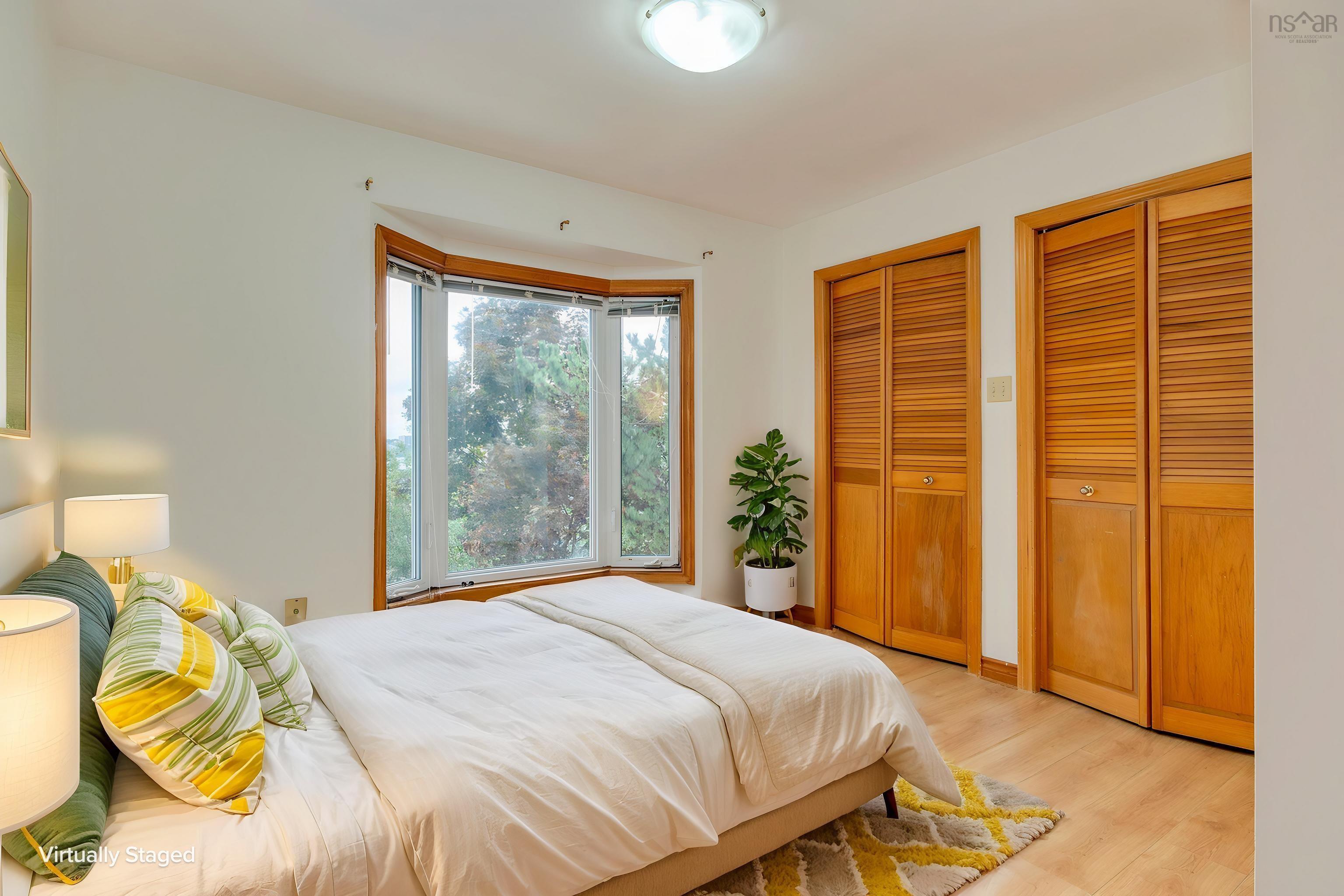 $499,999.00: 93 Regal Road, Dartmouth