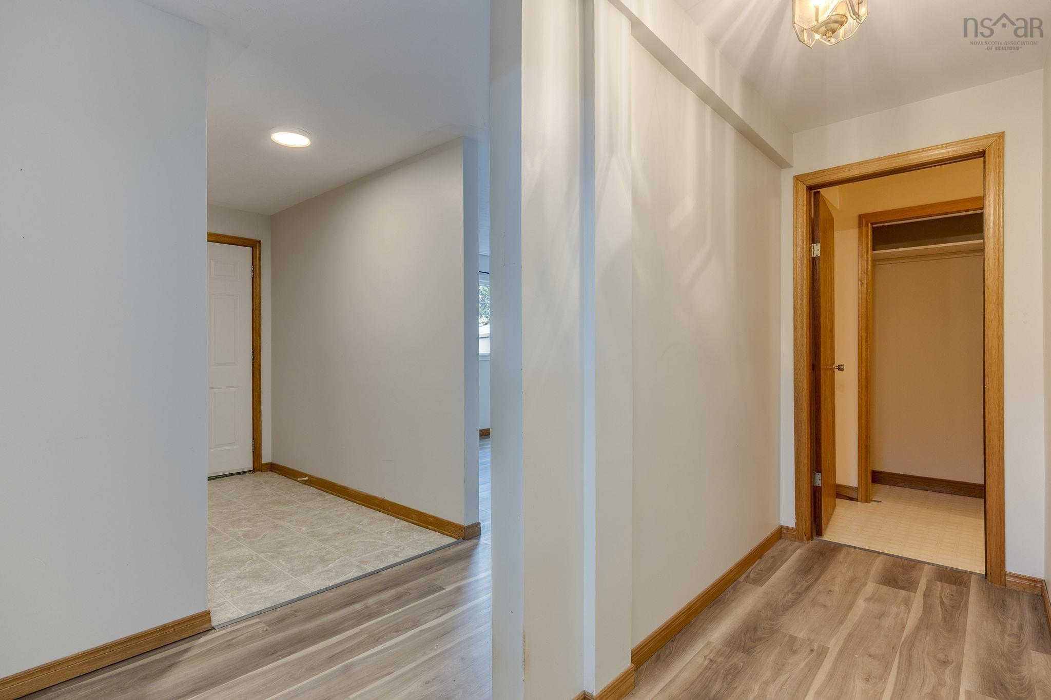$499,999.00: 93 Regal Road, Dartmouth