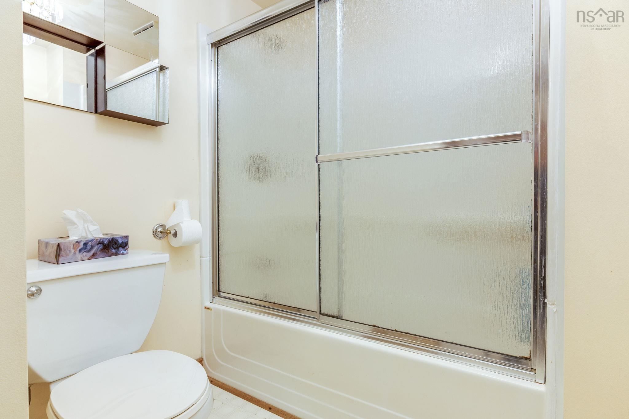 $499,999.00: 93 Regal Road, Dartmouth