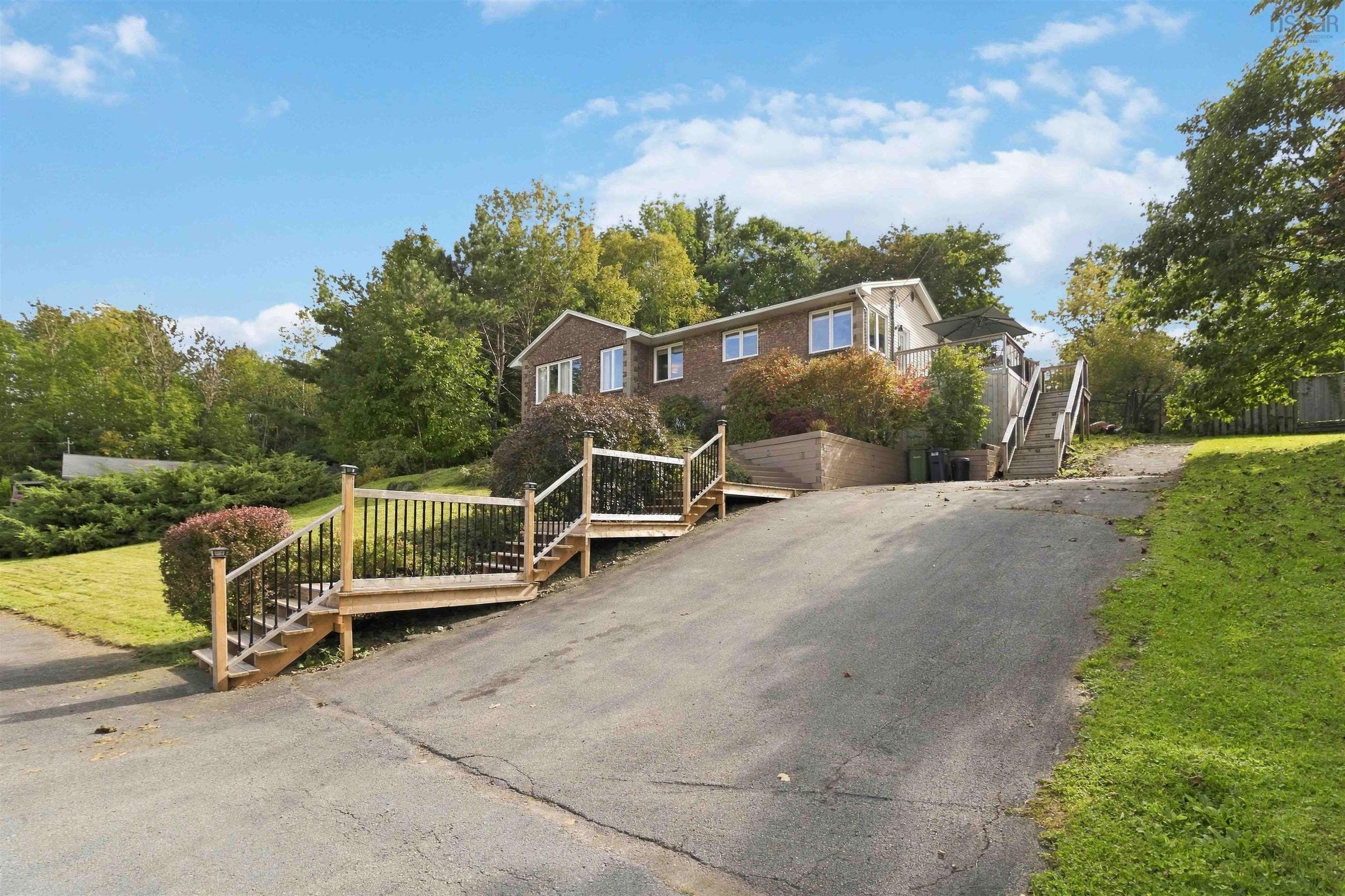 $749,900.00: 20 Faucheau Lane, Waverley