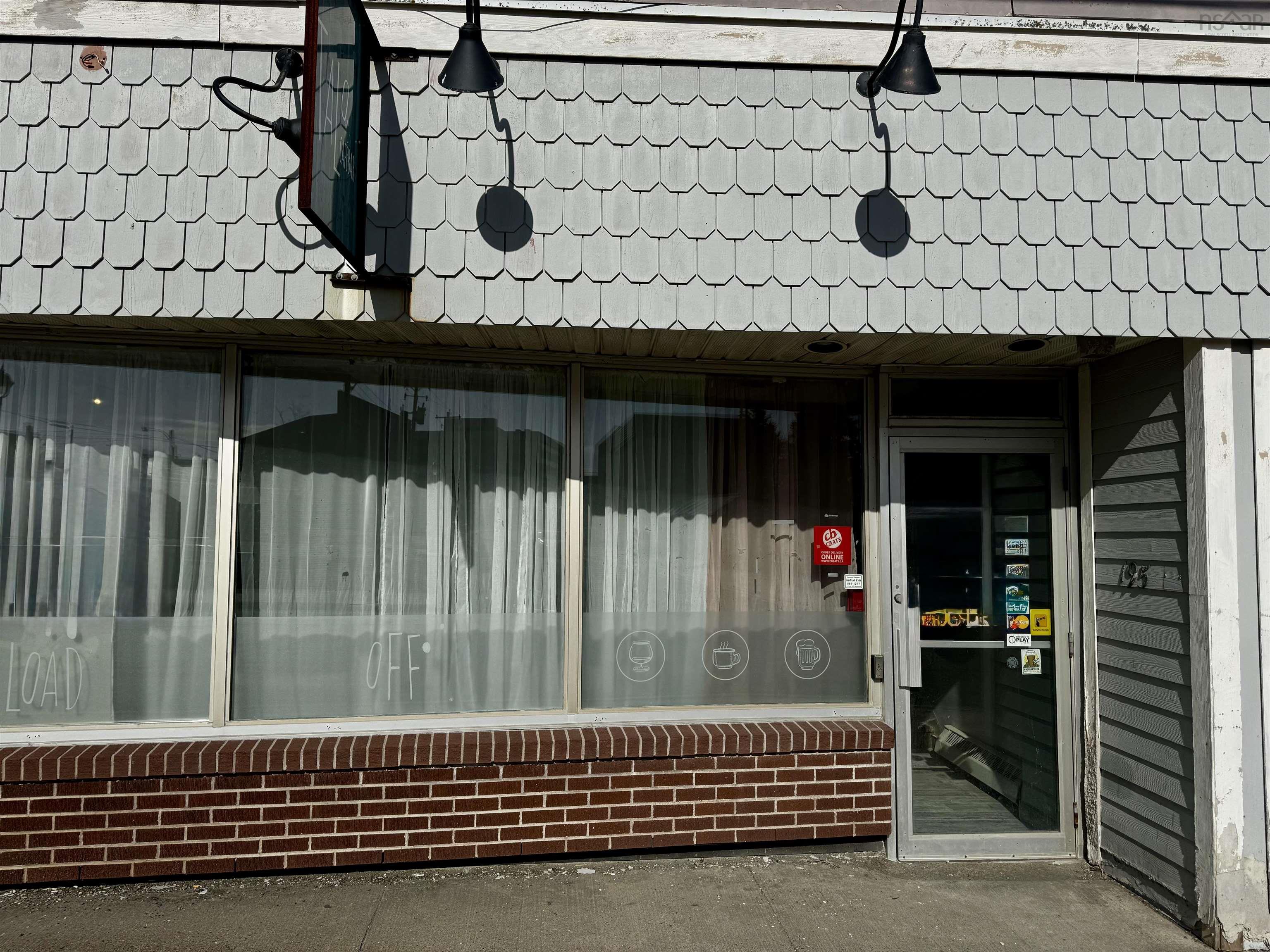$249,000.00: 195 Commercial Street, Glace Bay