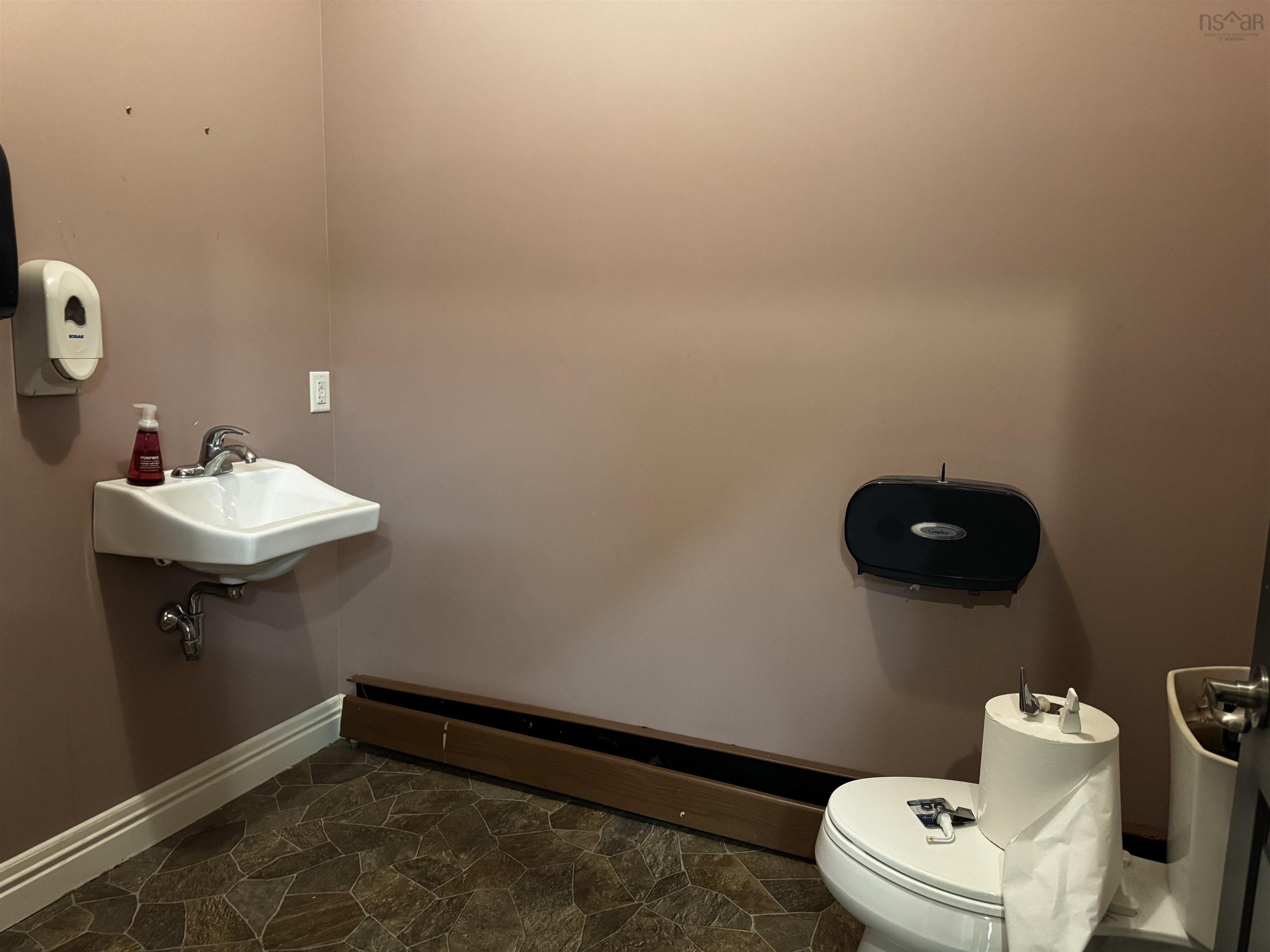 $249,000.00: 195 Commercial Street, Glace Bay