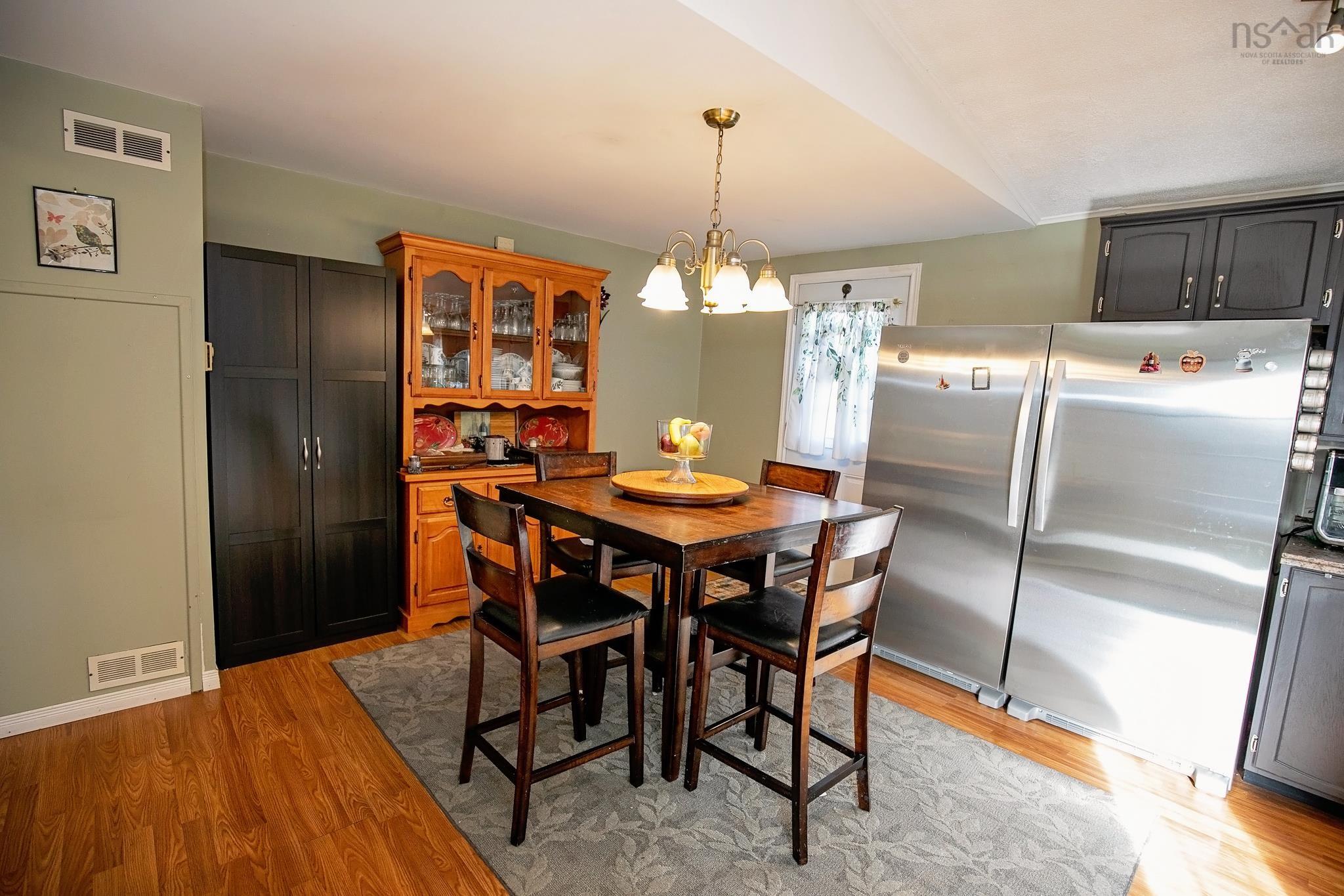 $199,900.00: 12 Kent Drive, Amherst