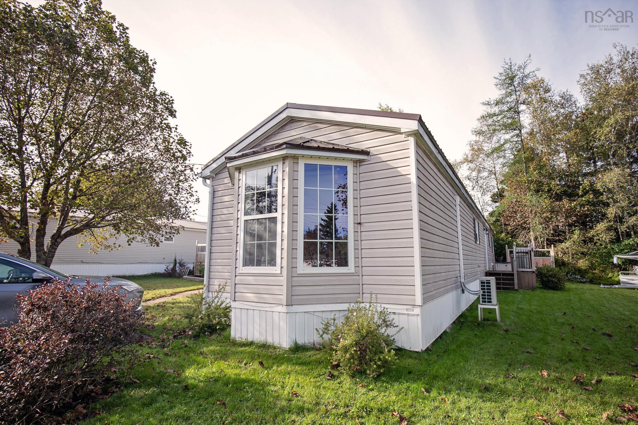 $199,900.00: 12 Kent Drive, Amherst