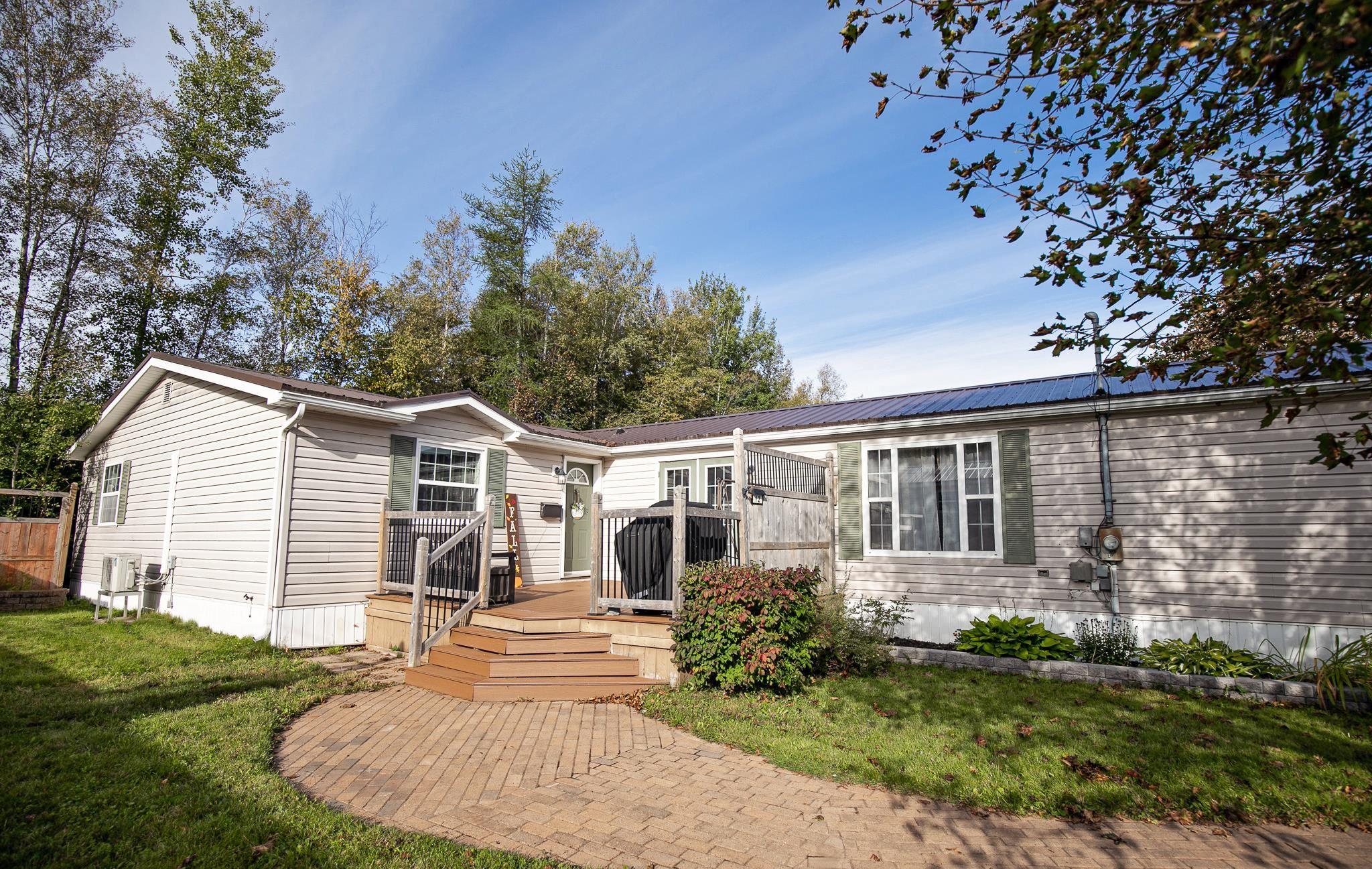 $199,900.00: 12 Kent Drive, Amherst