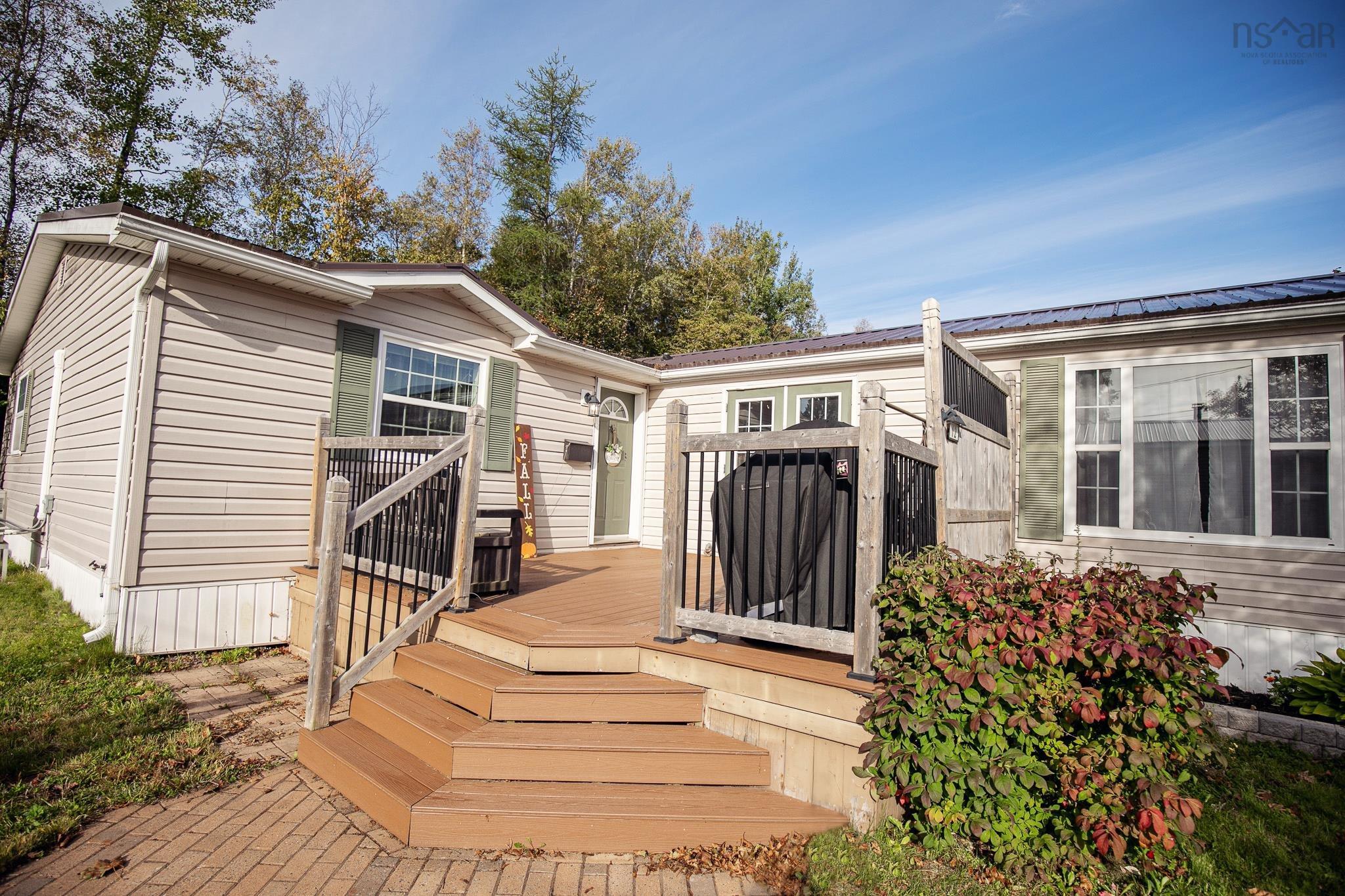 $199,900.00: 12 Kent Drive, Amherst