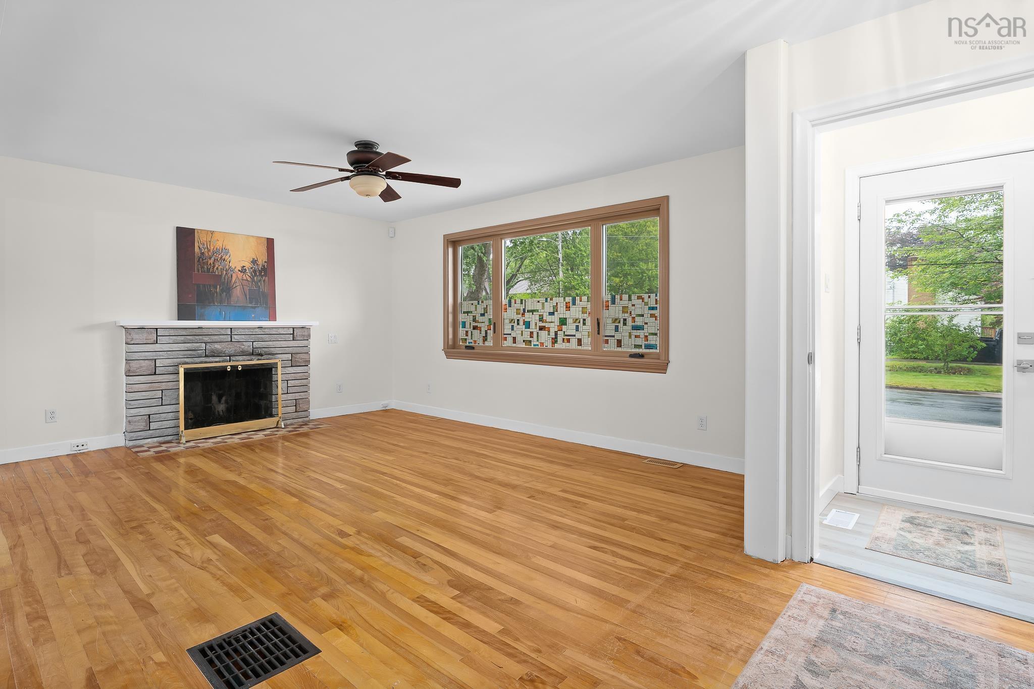 9 Brookhouse Road, Dartmouth, NS (MLS 202624464)