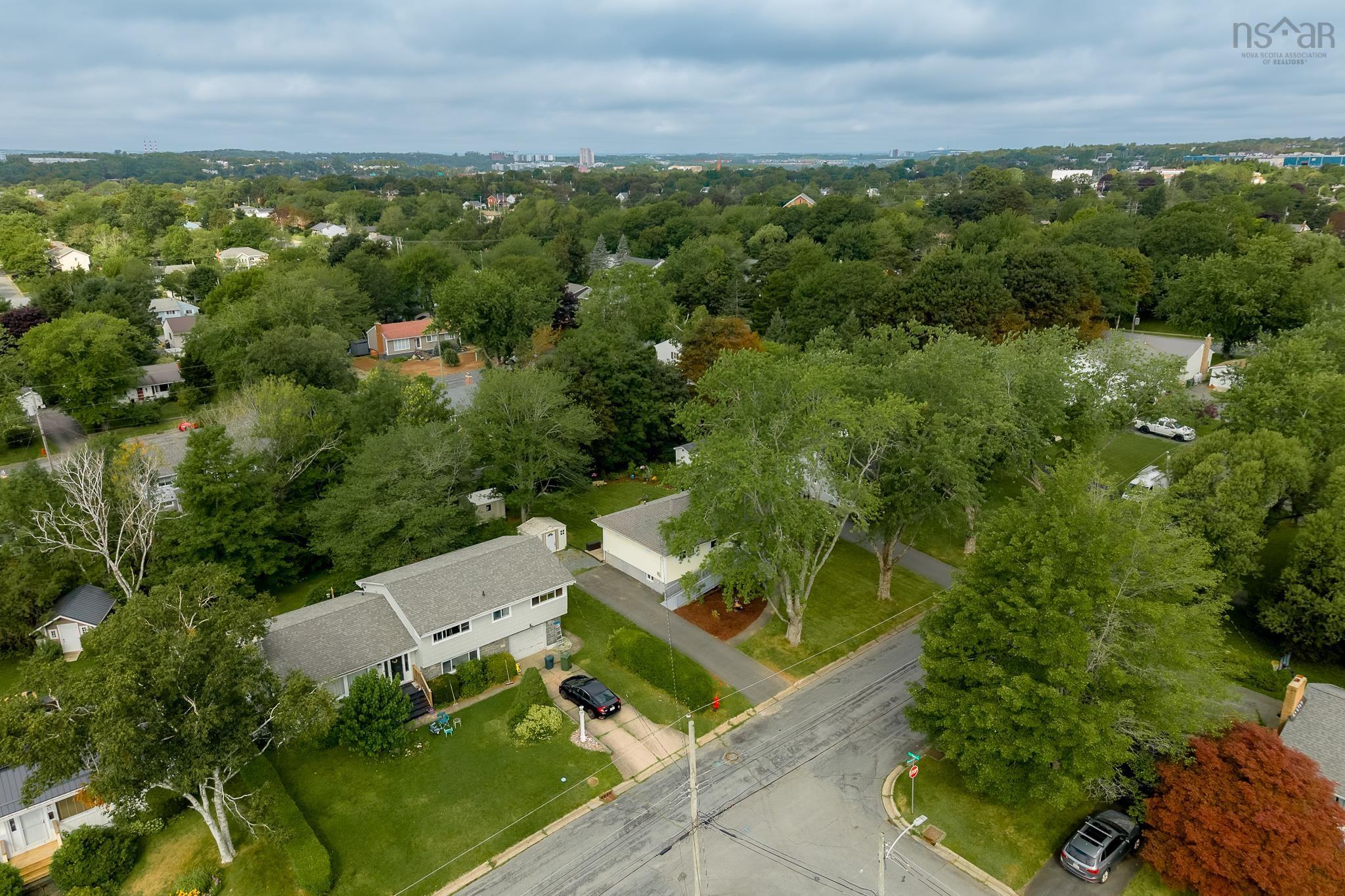 9 Brookhouse Road, Dartmouth, NS (MLS 202624464)