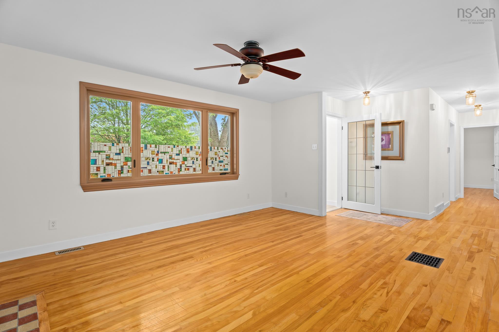 9 Brookhouse Road, Dartmouth, NS (MLS 202624464)