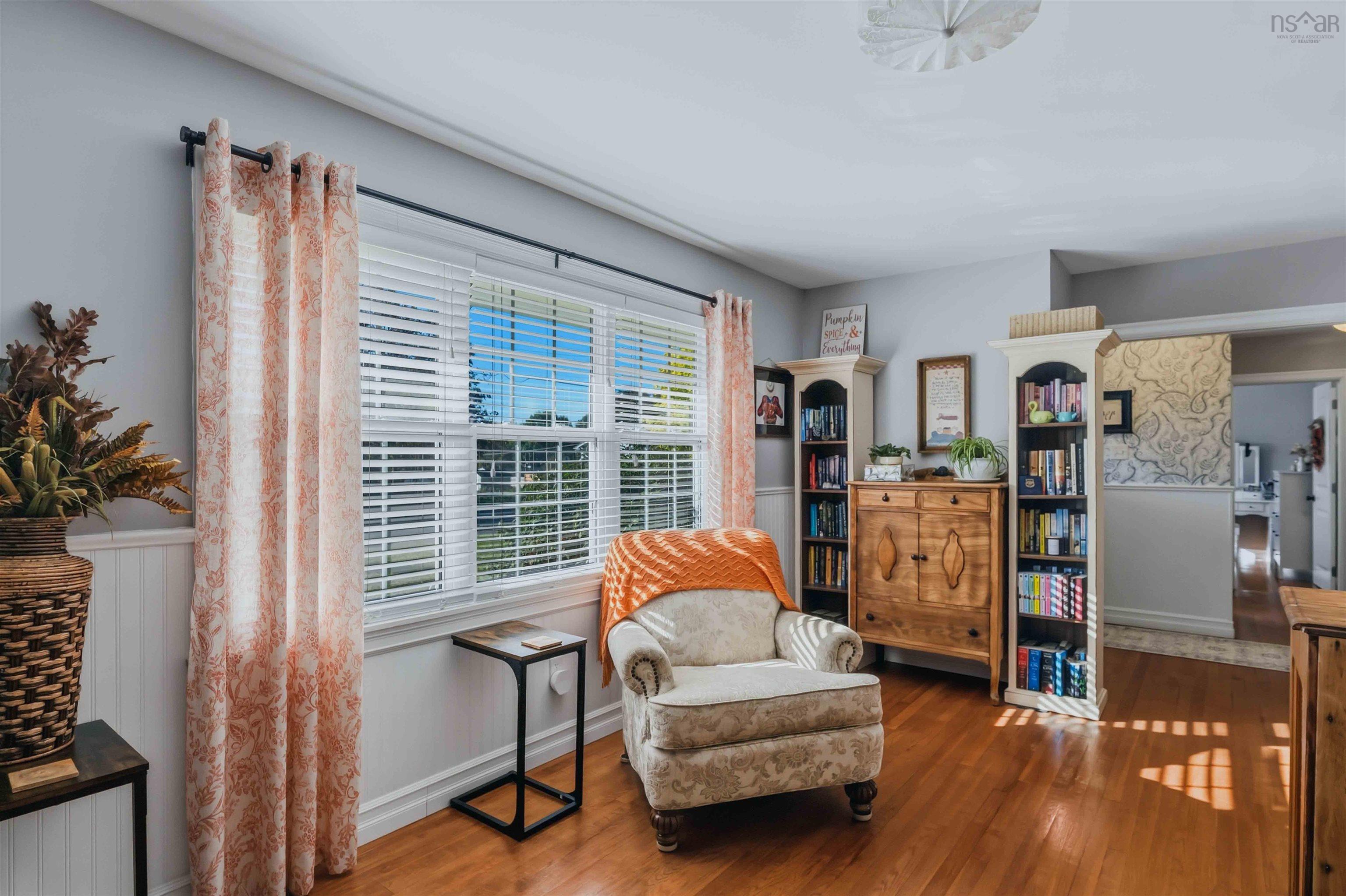 $529,900.00: 1023 High Street, Port Williams