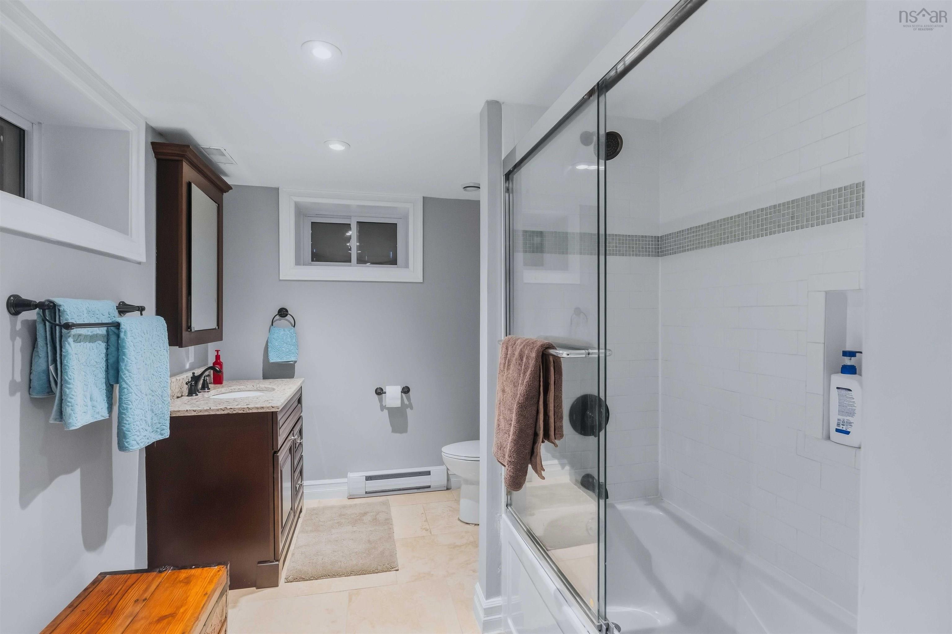 $529,900.00: 1023 High Street, Port Williams