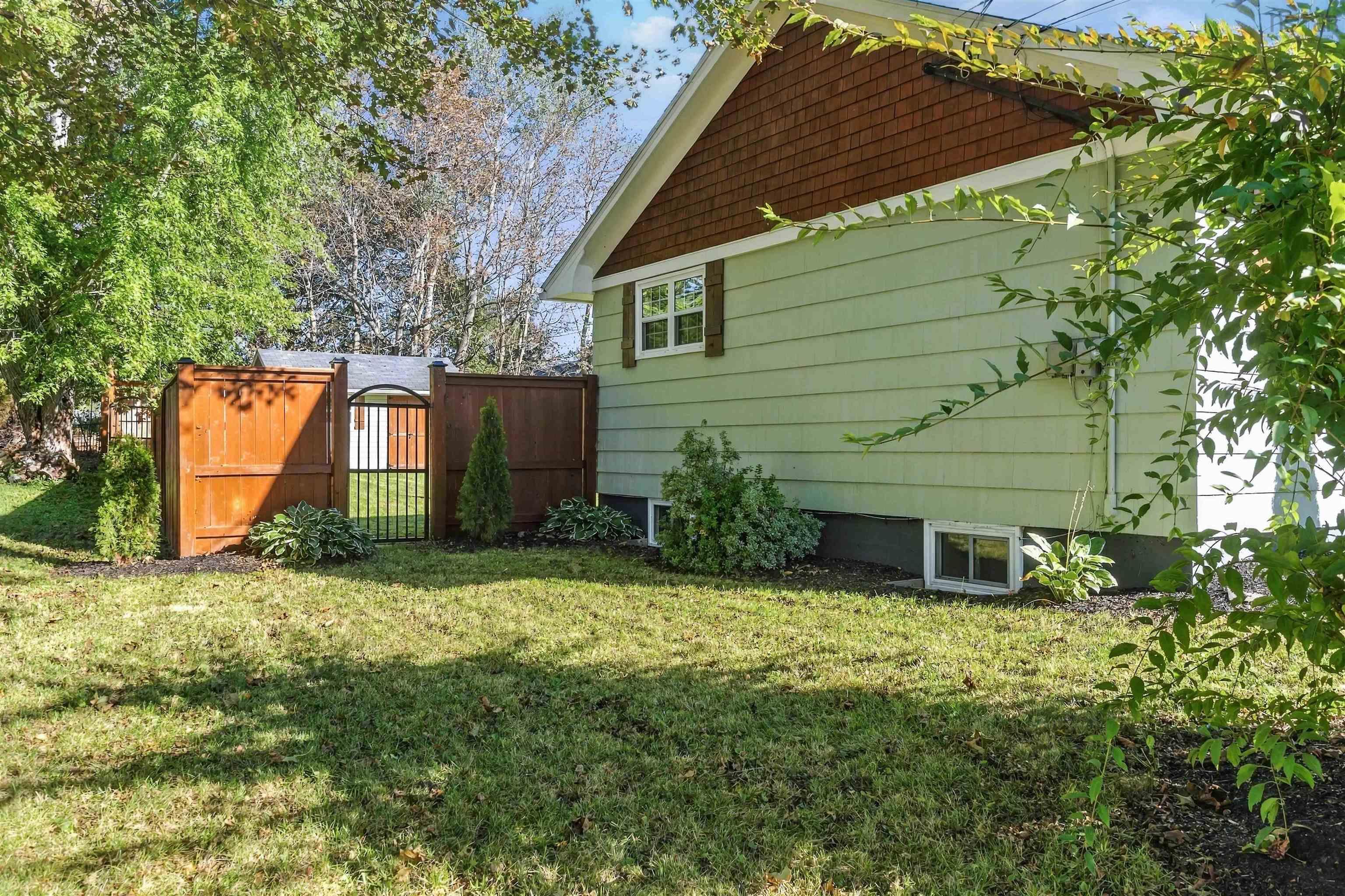 $529,900.00: 1023 High Street, Port Williams
