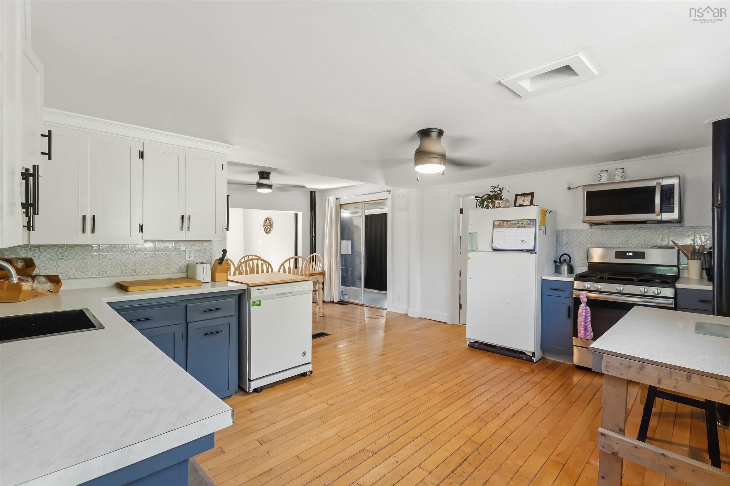 $359,900.00: 9766 221 Highway, Canning