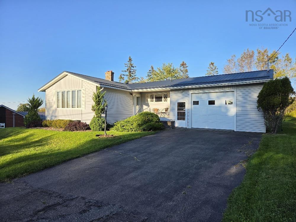 $369,900.00: 351 Pleasant St, Truro