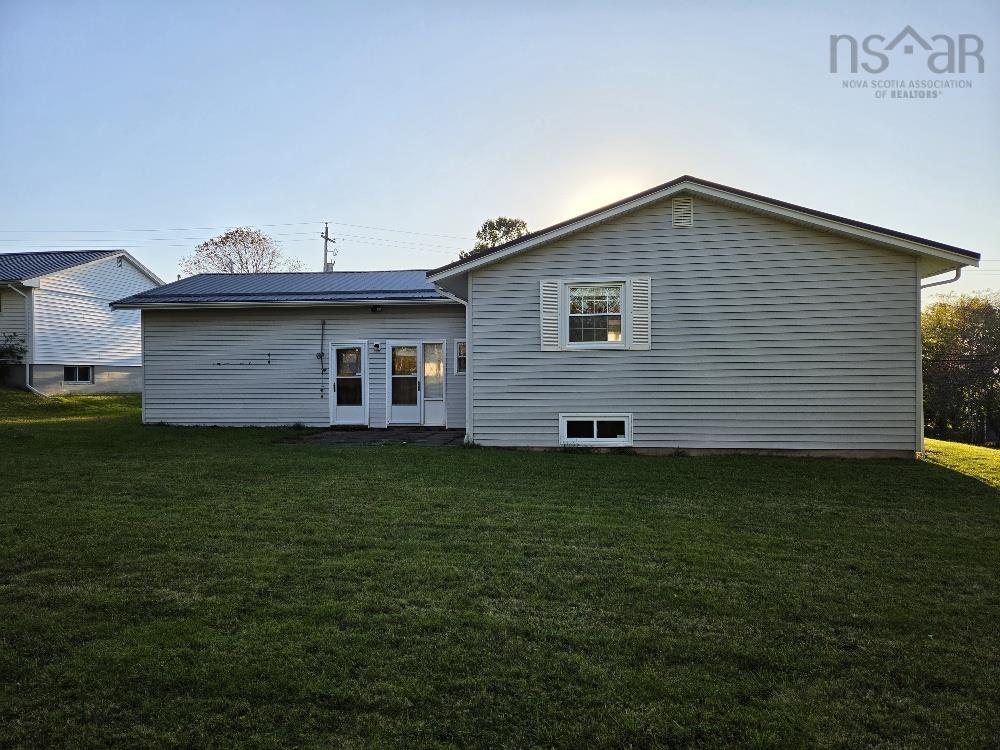 $369,900.00: 351 Pleasant St, Truro