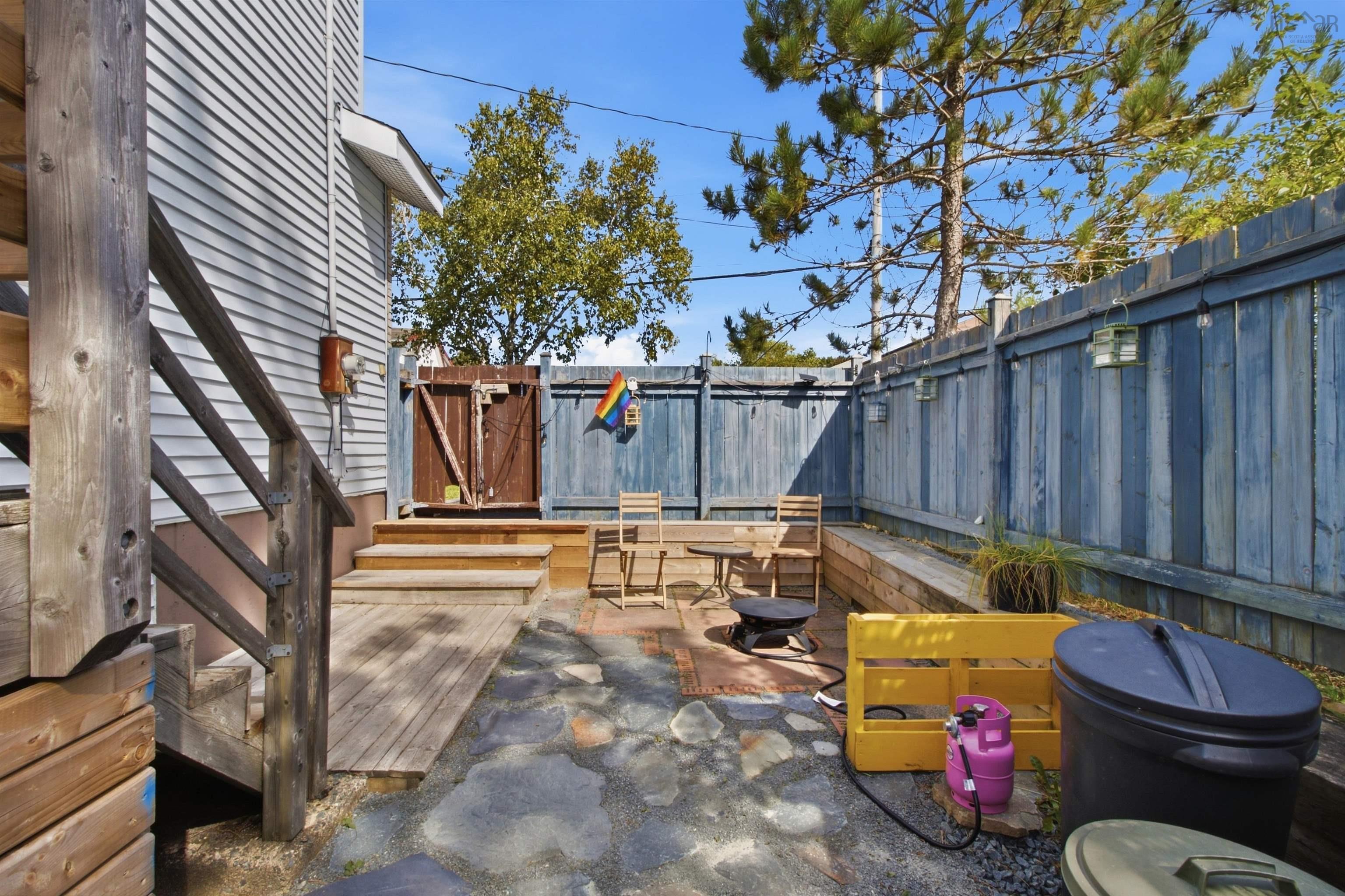 18 Red Maple Drive photo #30