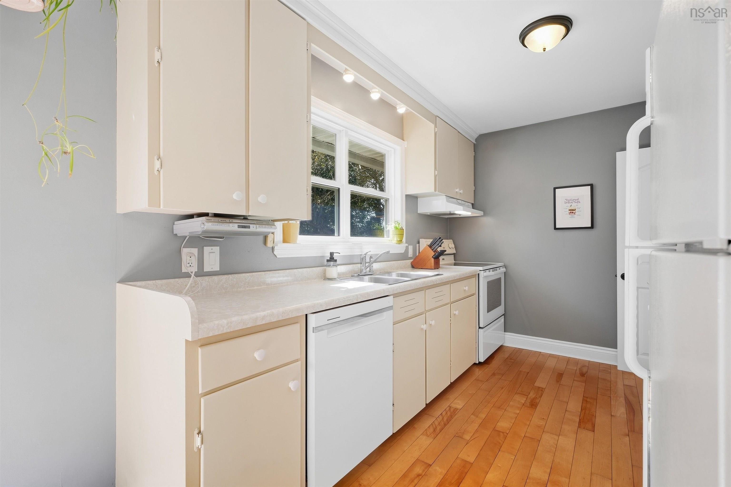 $480,000.00: 13 Elizabeth Street, Dartmouth