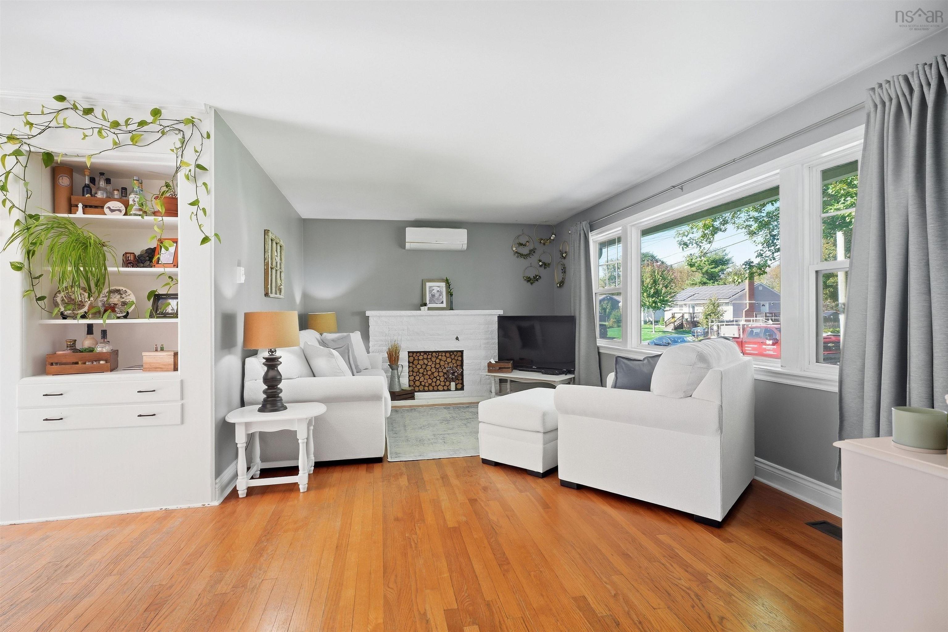 $480,000.00: 13 Elizabeth Street, Dartmouth