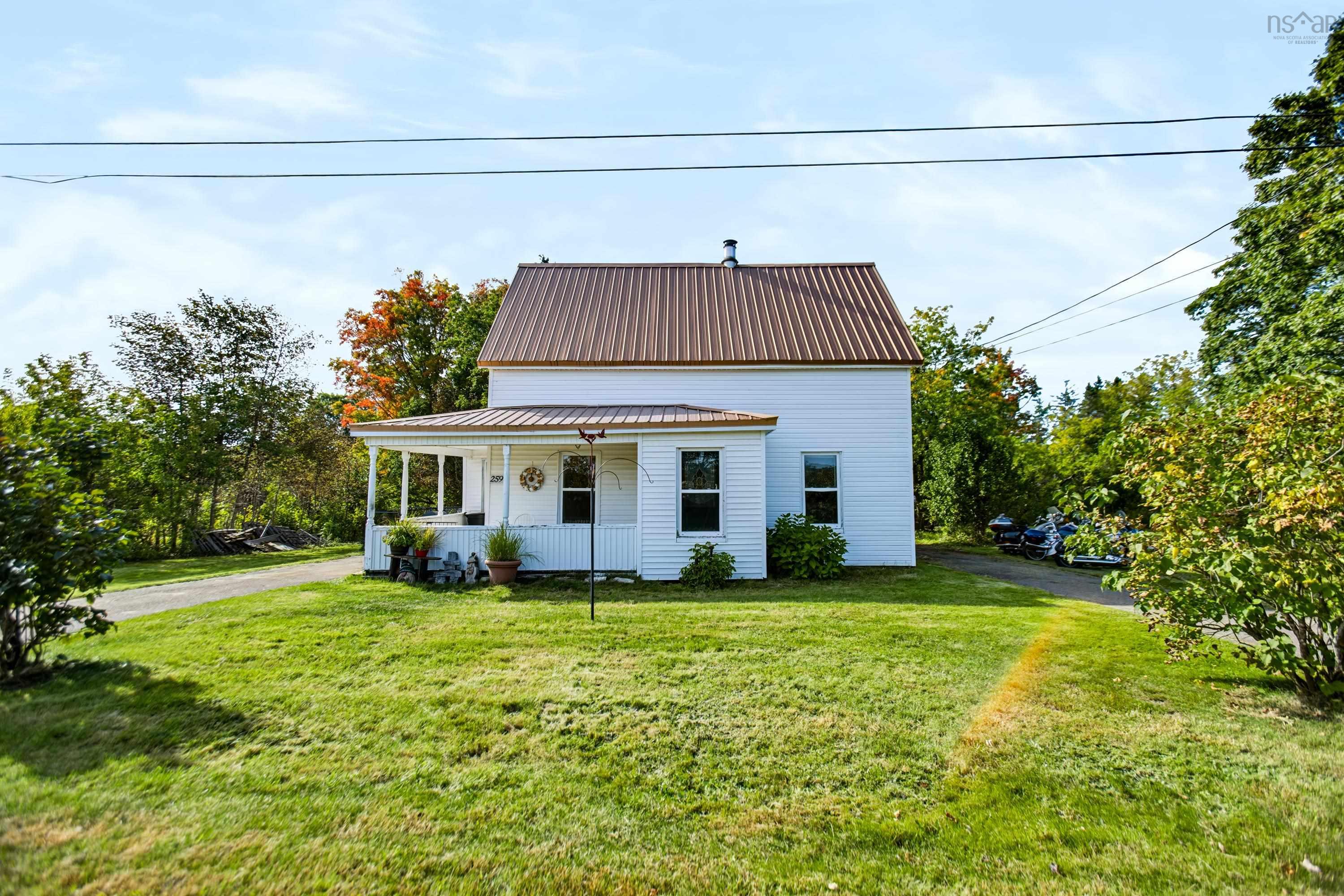 $224,900.00: 2599 Barronsfield Road, River Hebert