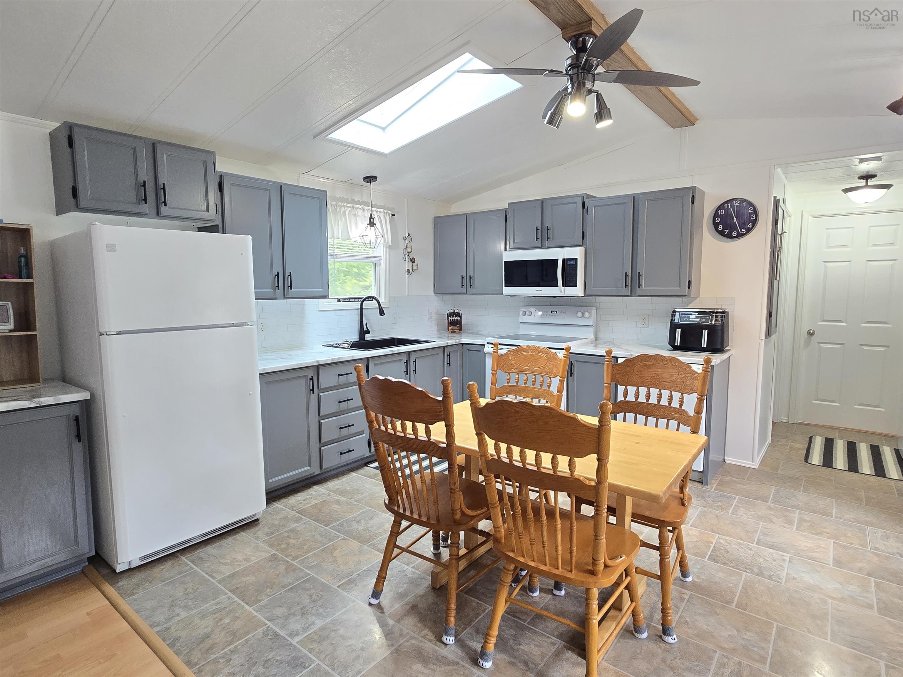 $174,500.00: 69 De Raymond Street, St. Peter