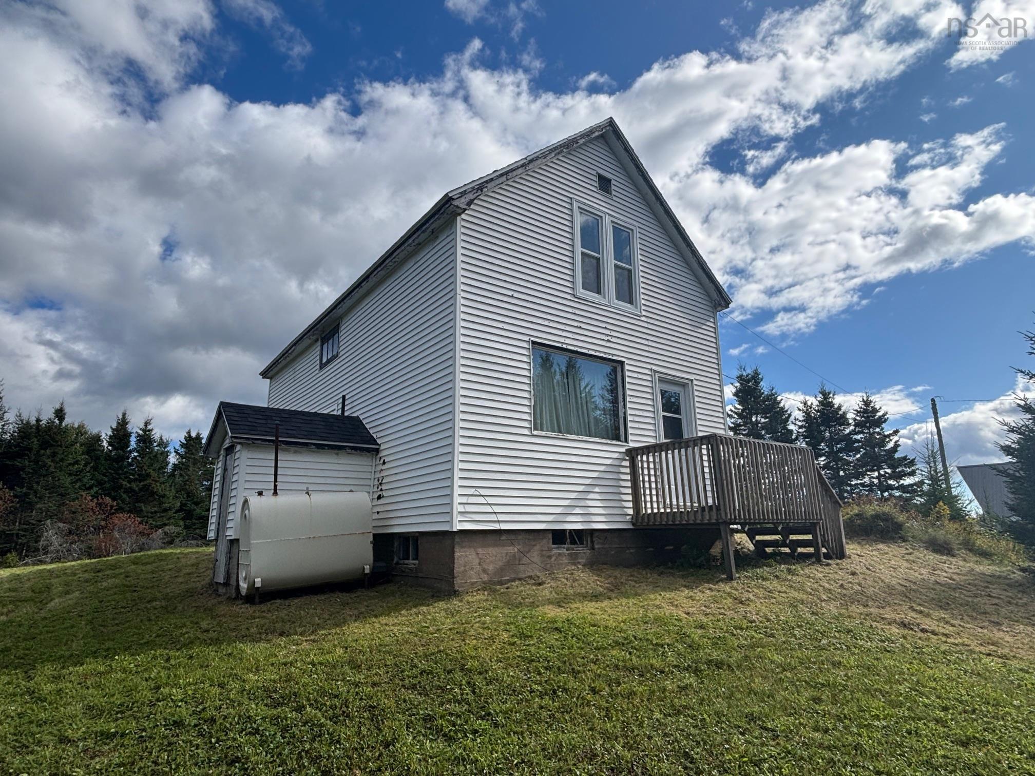 $99,900.00: 848 Malay Falls Lochaber Mines Road, Lochaber